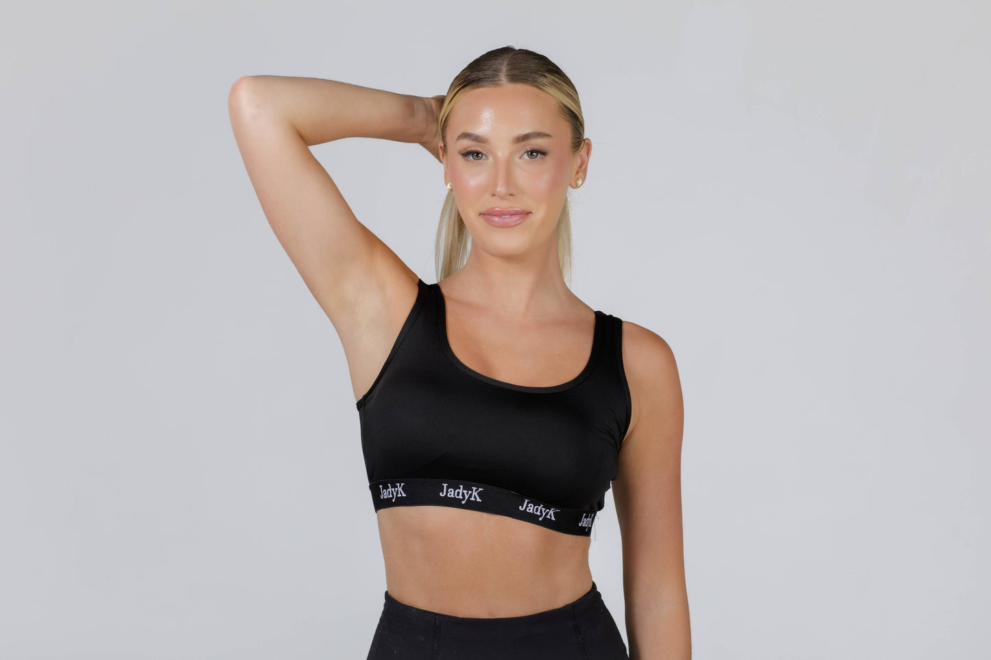 Arya Bralette: Black