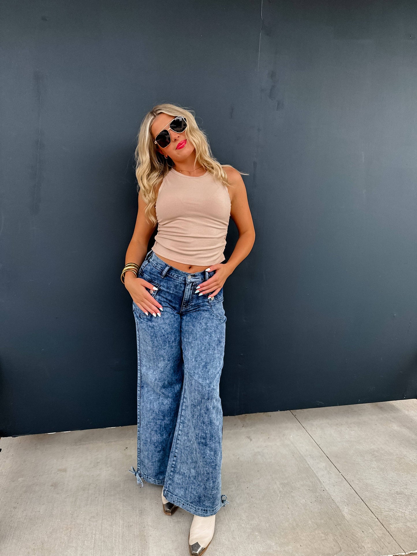 Jilly Cinch Hem Jeans