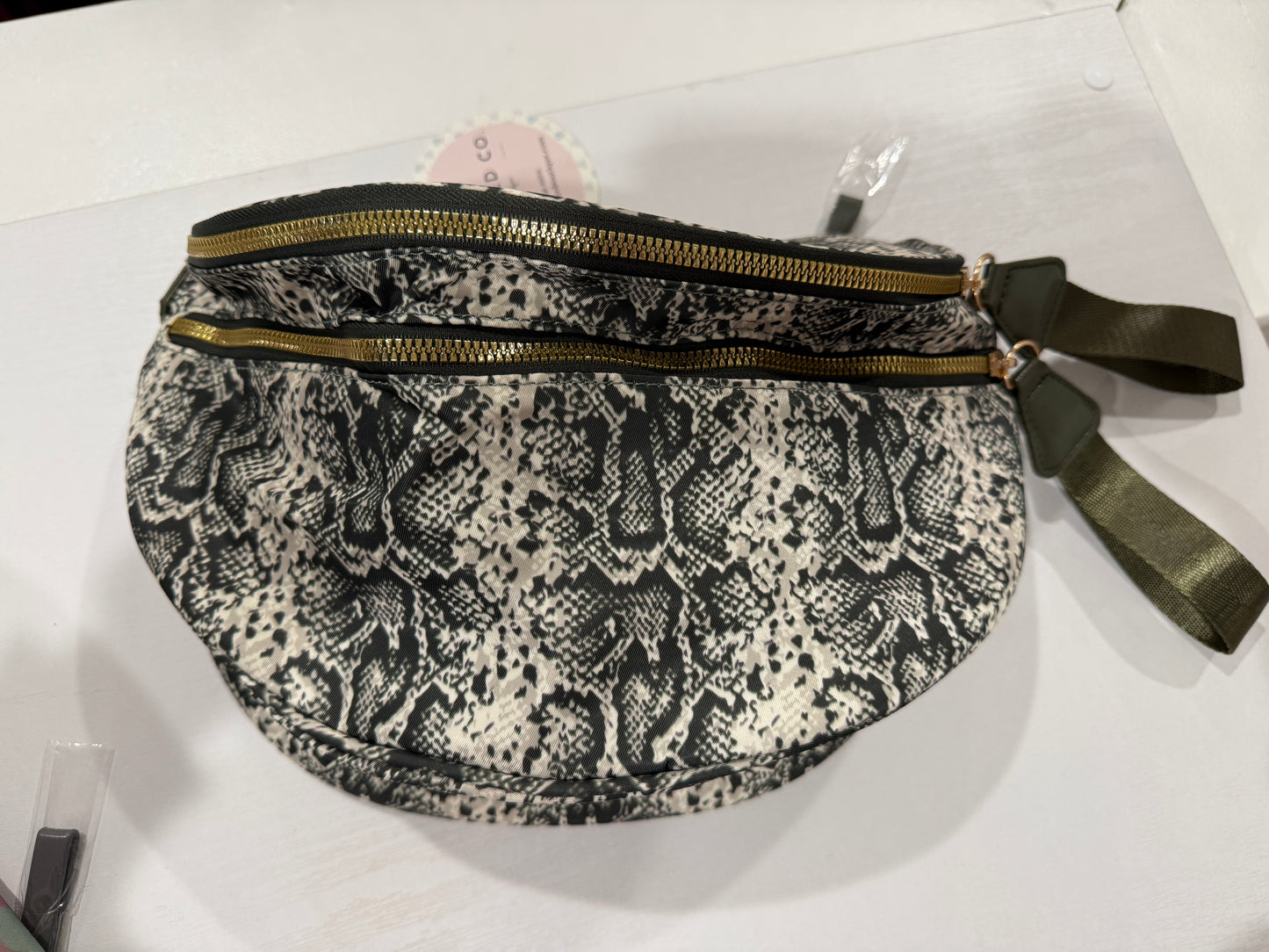 Running Errands Bag- Snake