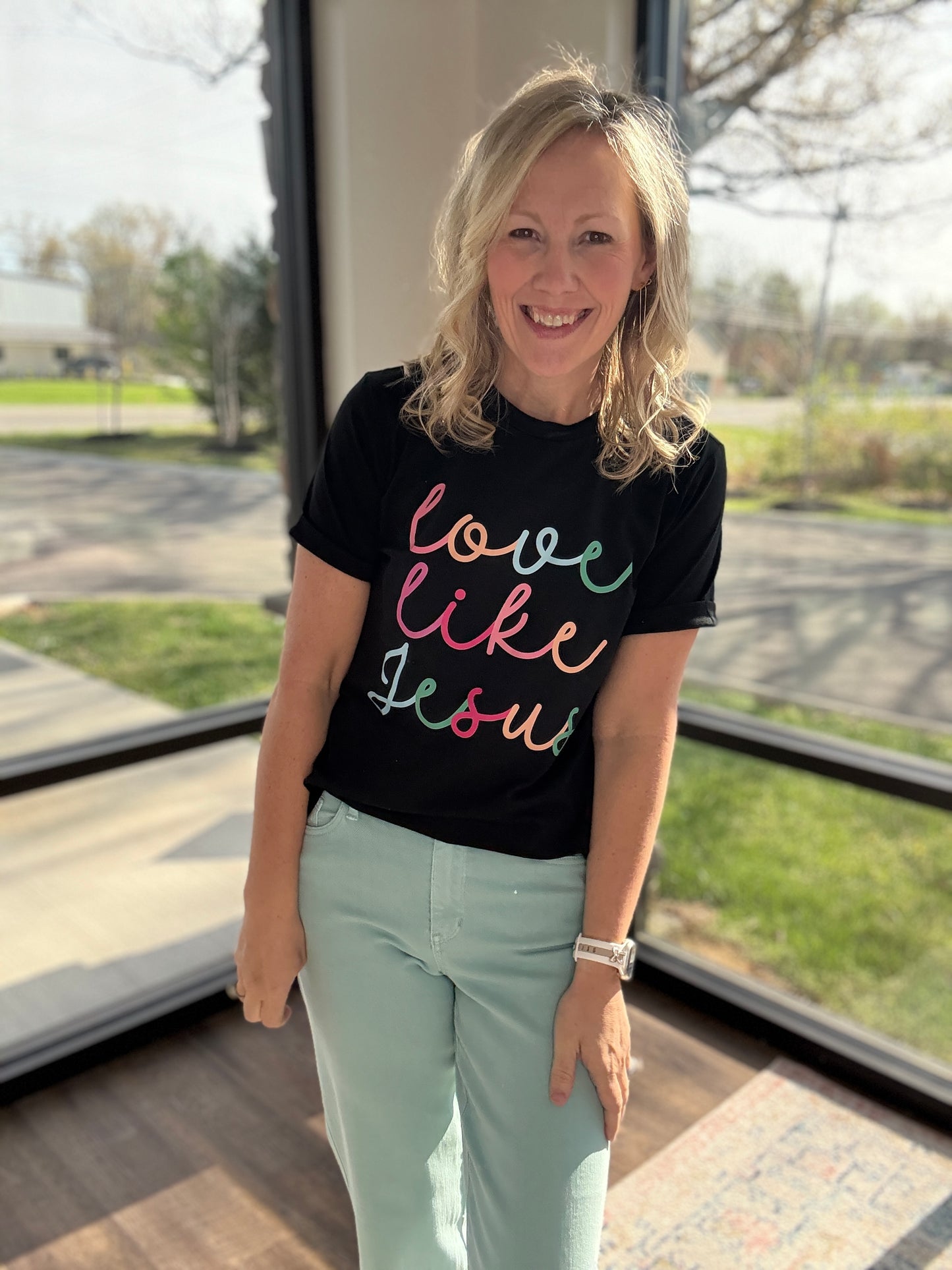 Love Like Jesus Tee