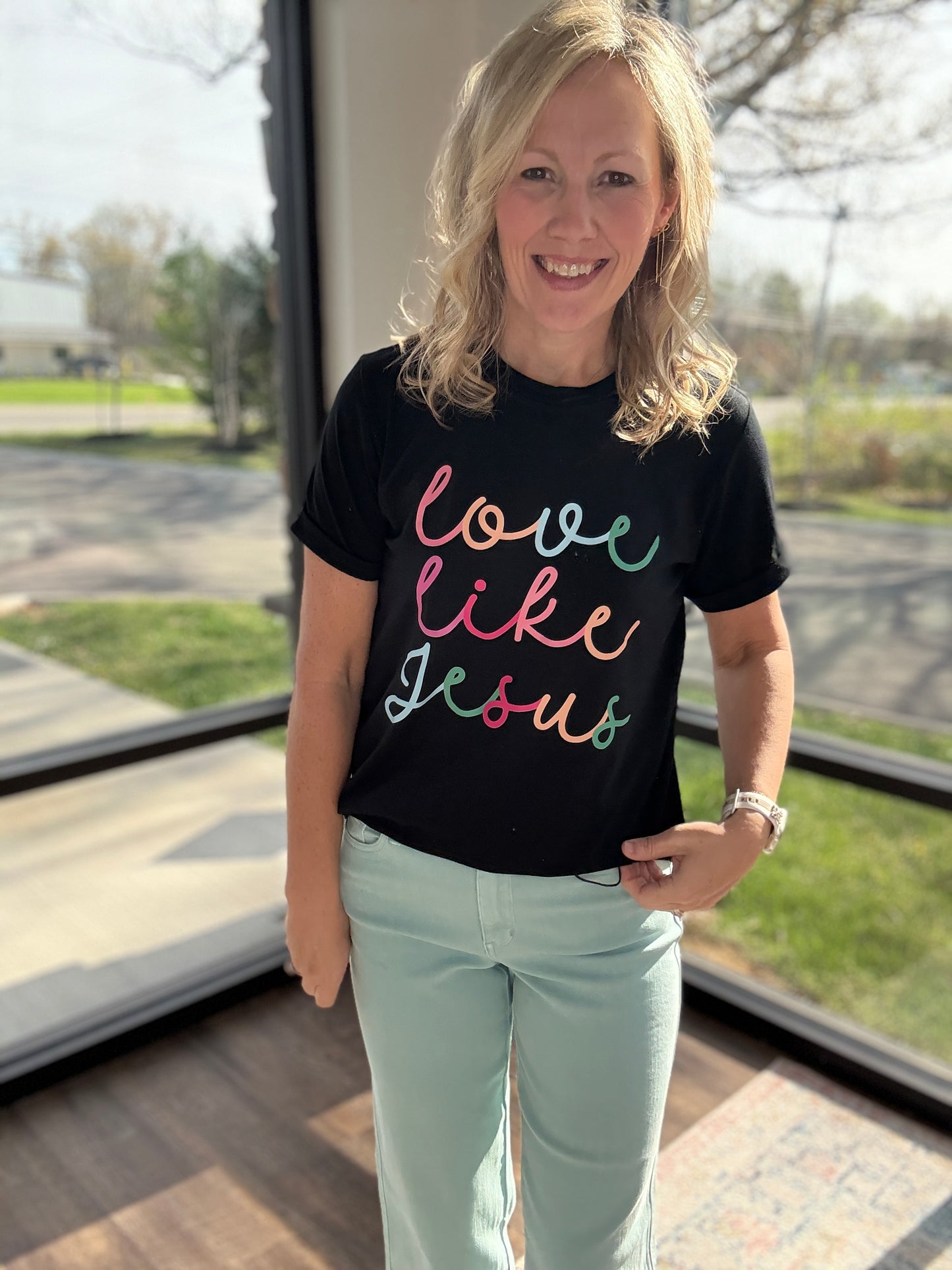 Love Like Jesus Tee