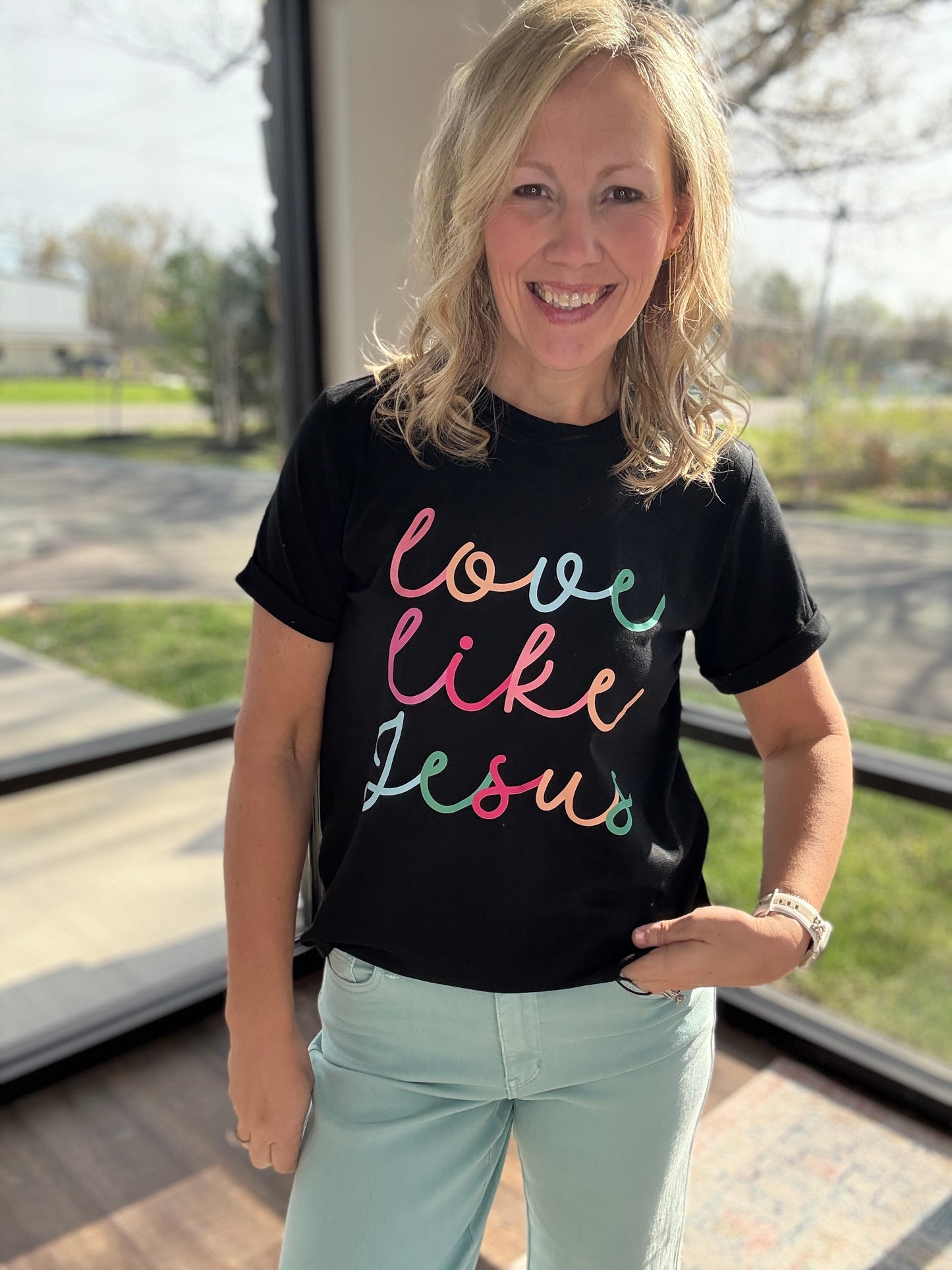 Love Like Jesus Tee