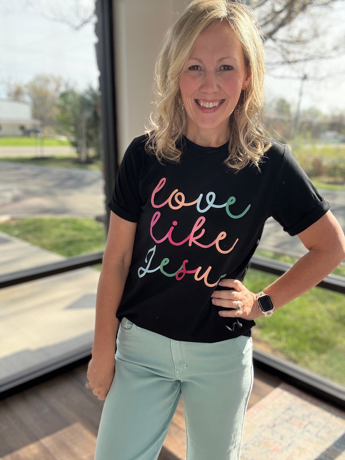 Love Like Jesus Tee