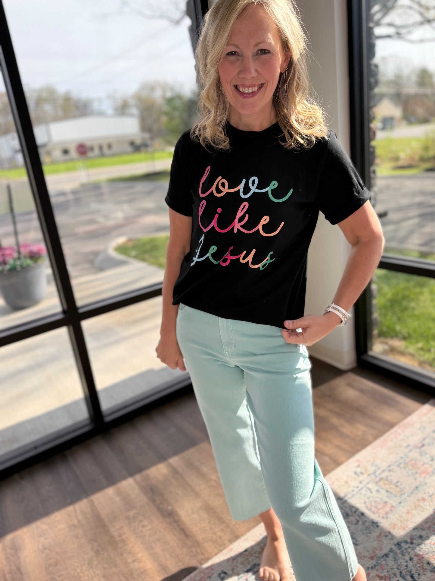 Love Like Jesus Tee