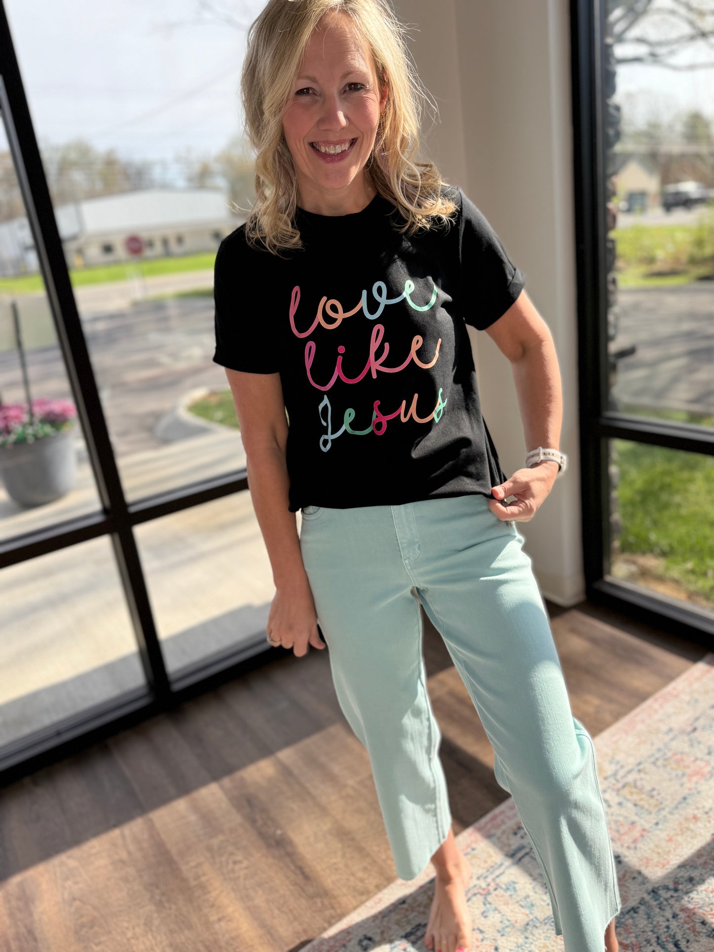 Love Like Jesus Tee