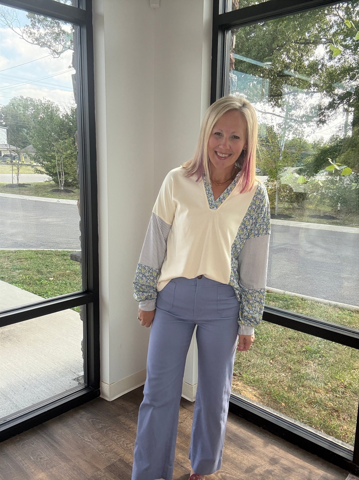 Cornflower Cropped Pants
