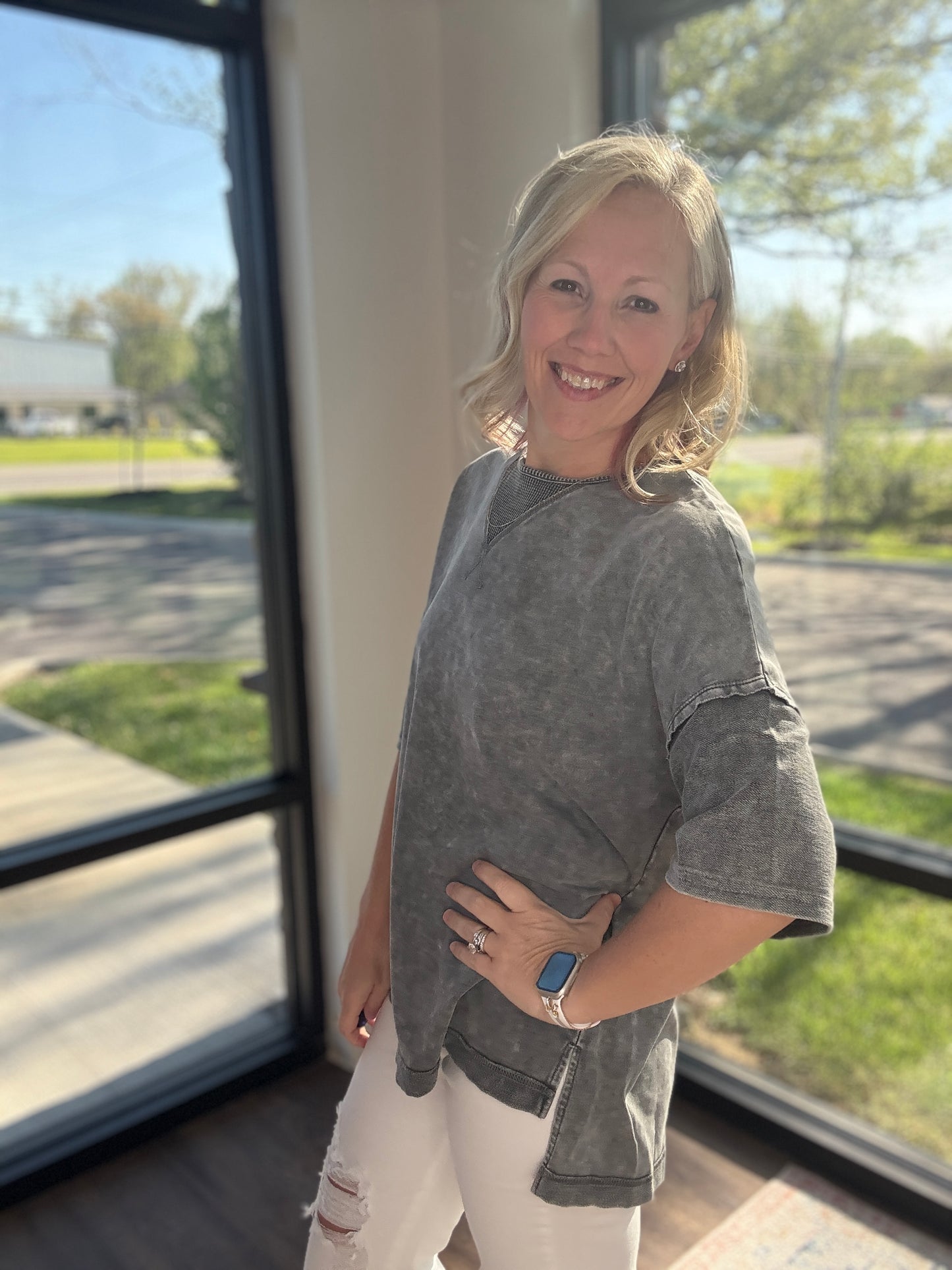 Off-Duty Tee- Gray