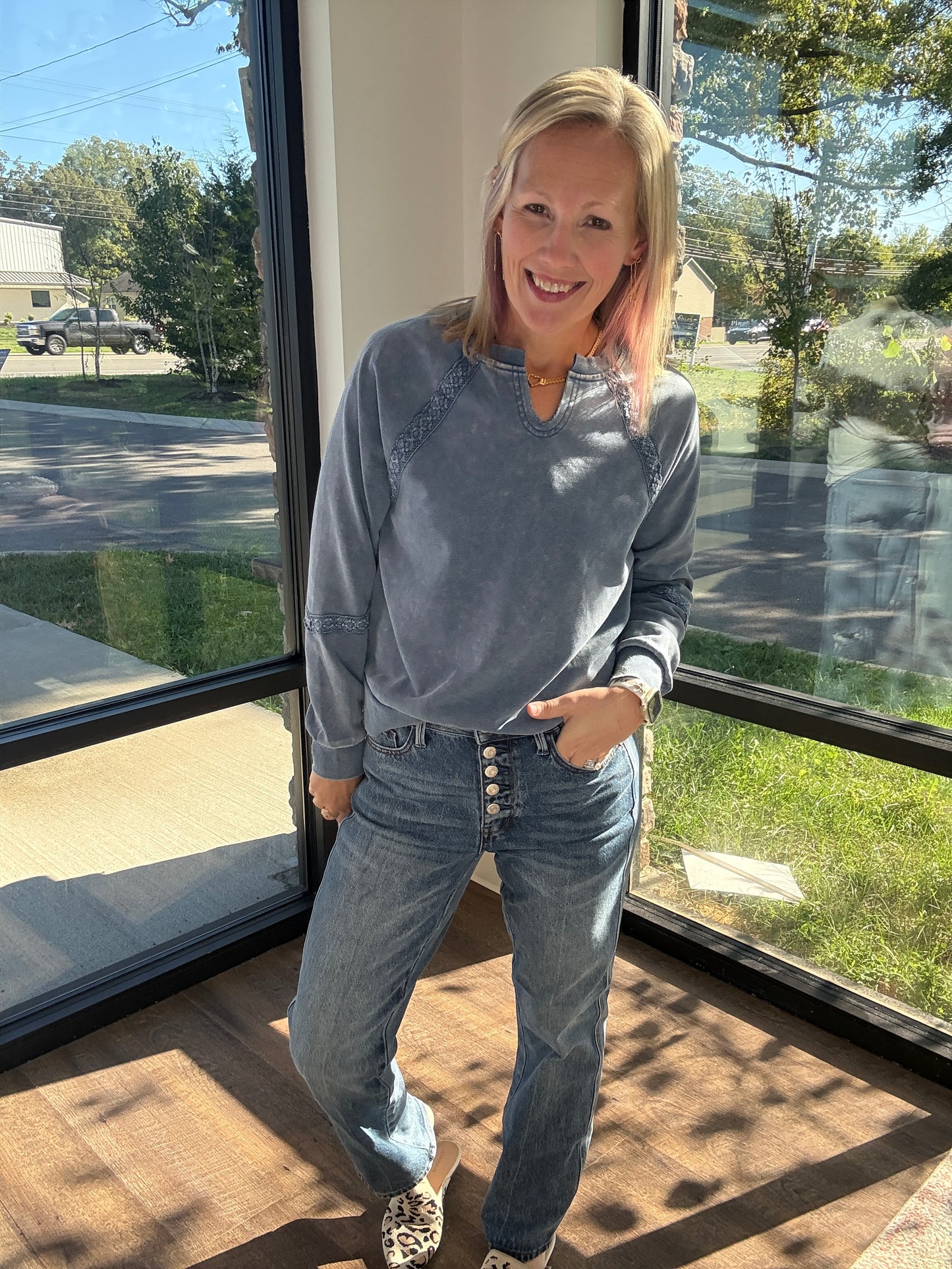 Mineral Lace Sweatshirt- Blue