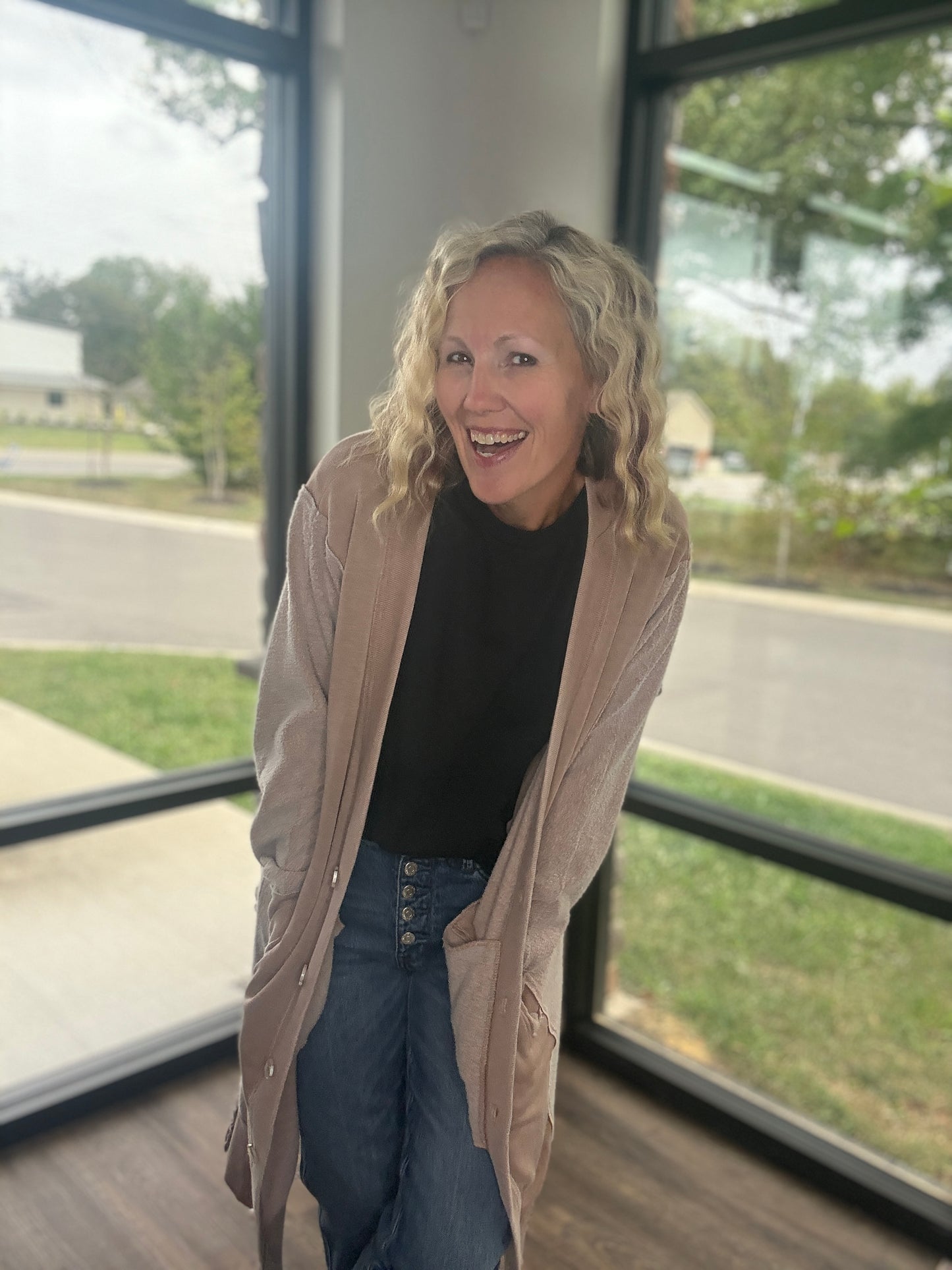 It's Friday Cardi- Champagne