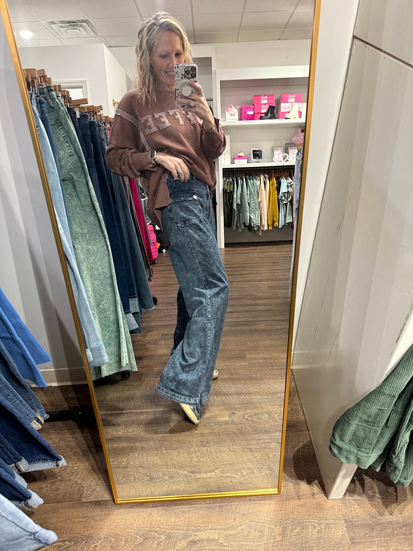 Jilly Cinch Hem Jeans