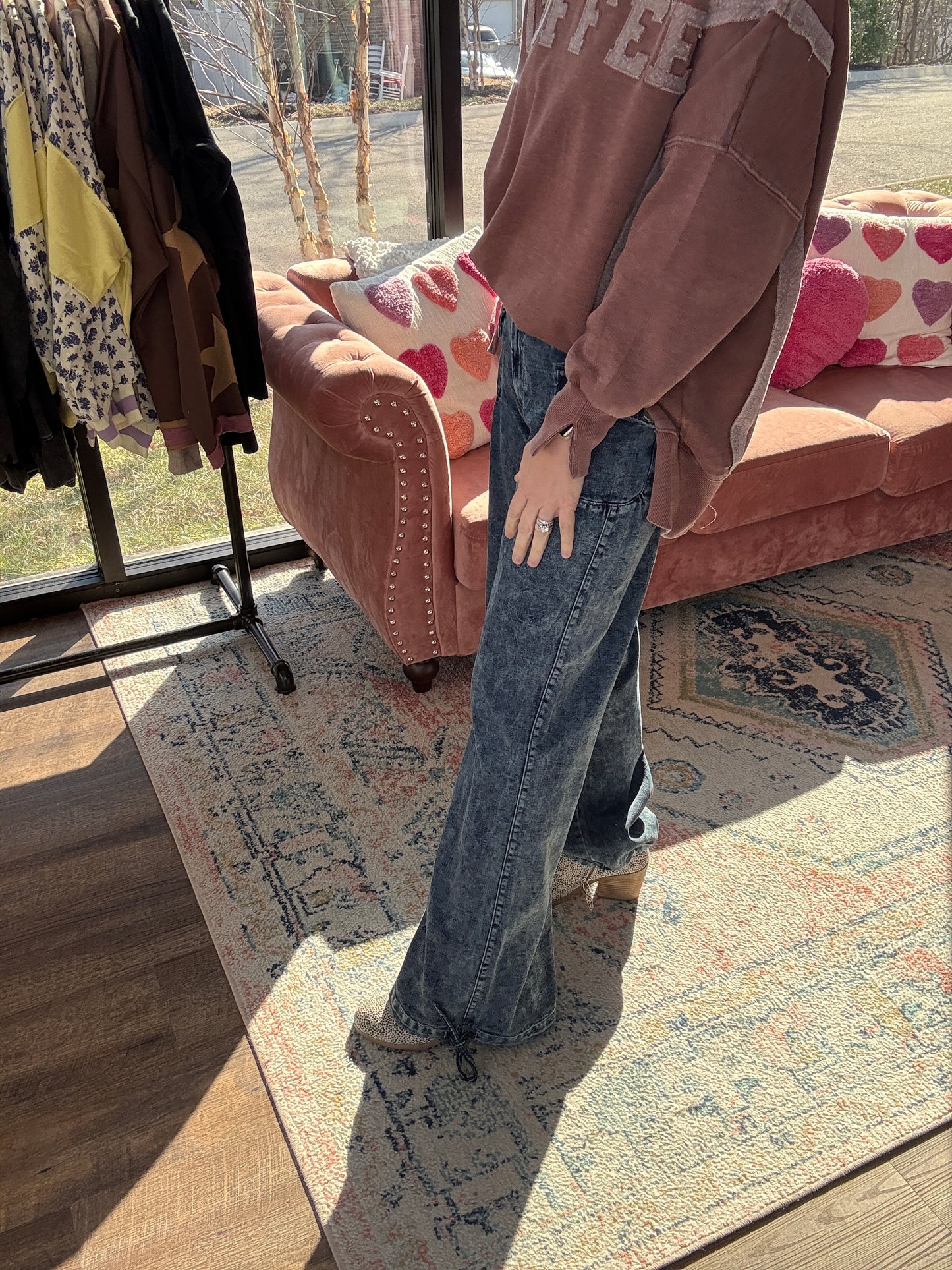 Jilly Cinch Hem Jeans