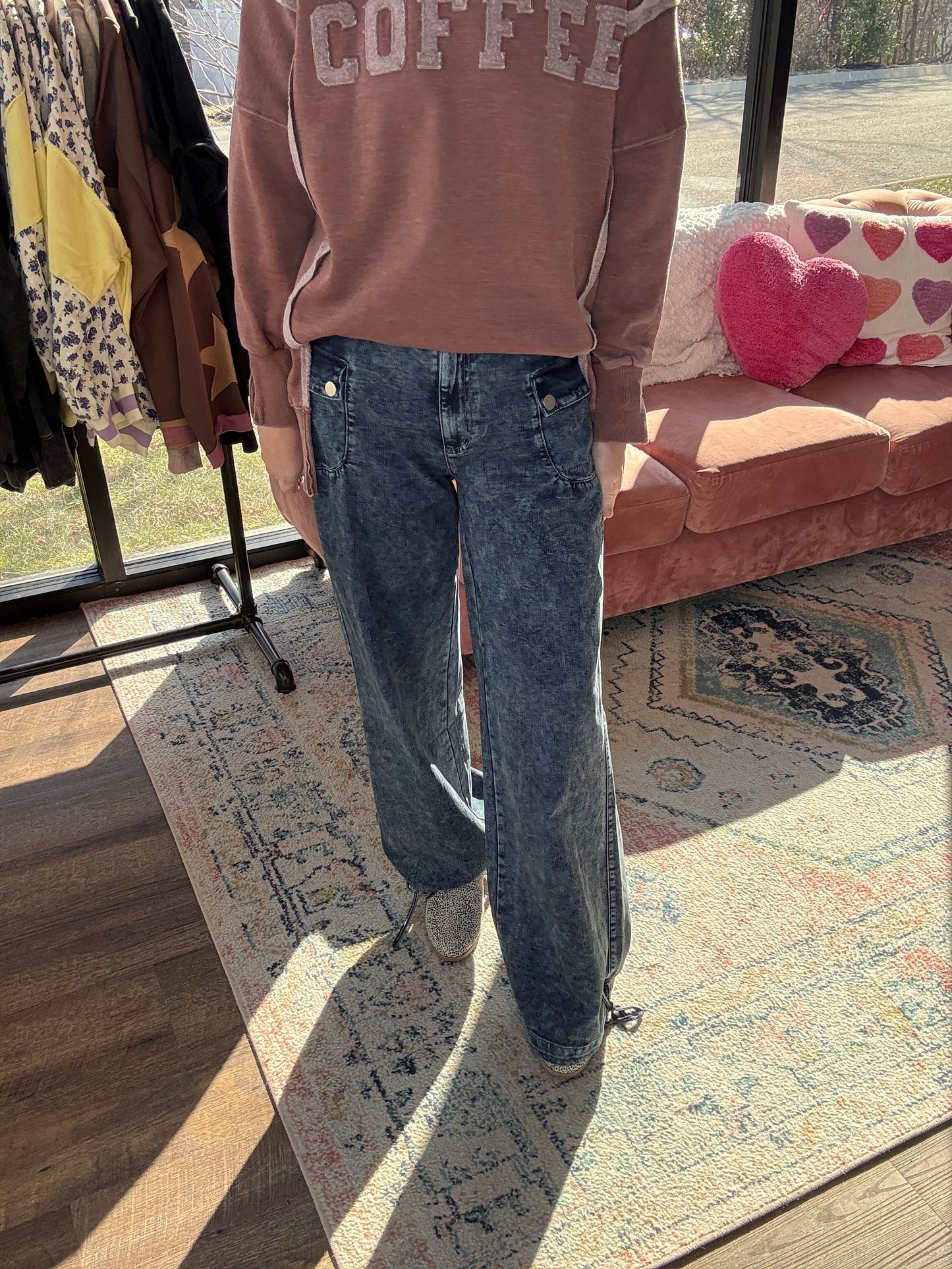 Jilly Cinch Hem Jeans