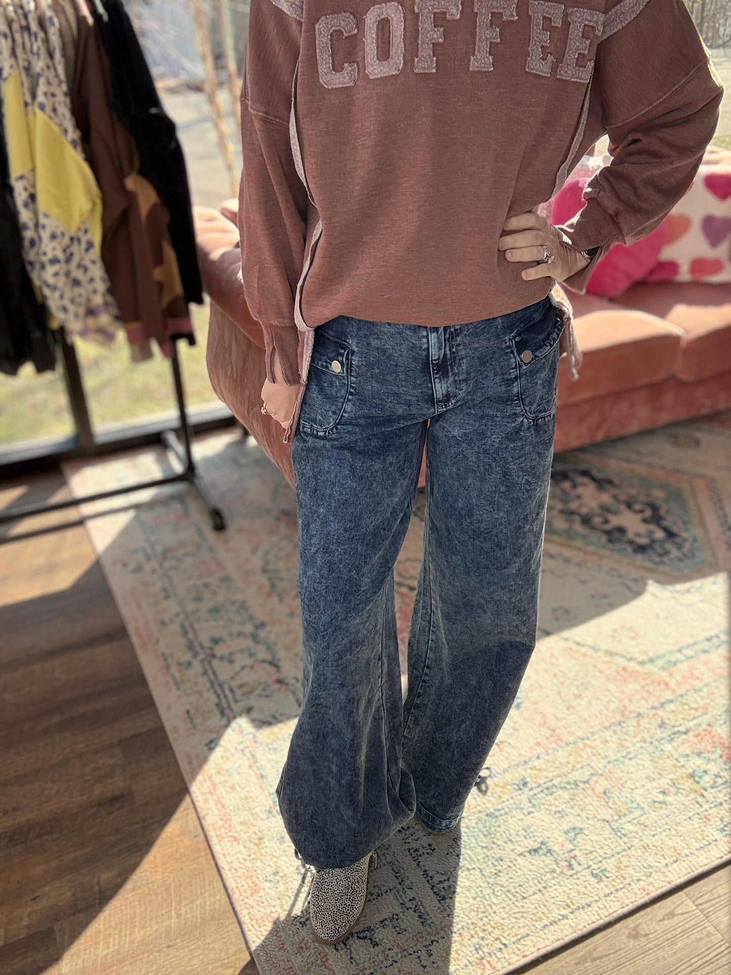 Jilly Cinch Hem Jeans