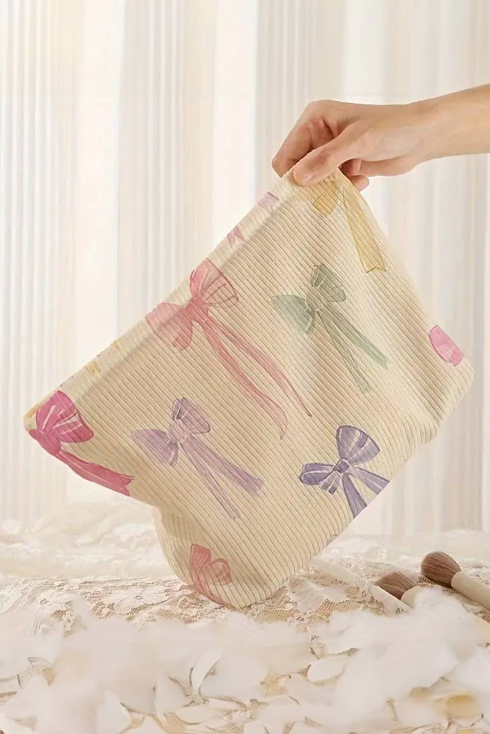 Bow Zipper Pouch