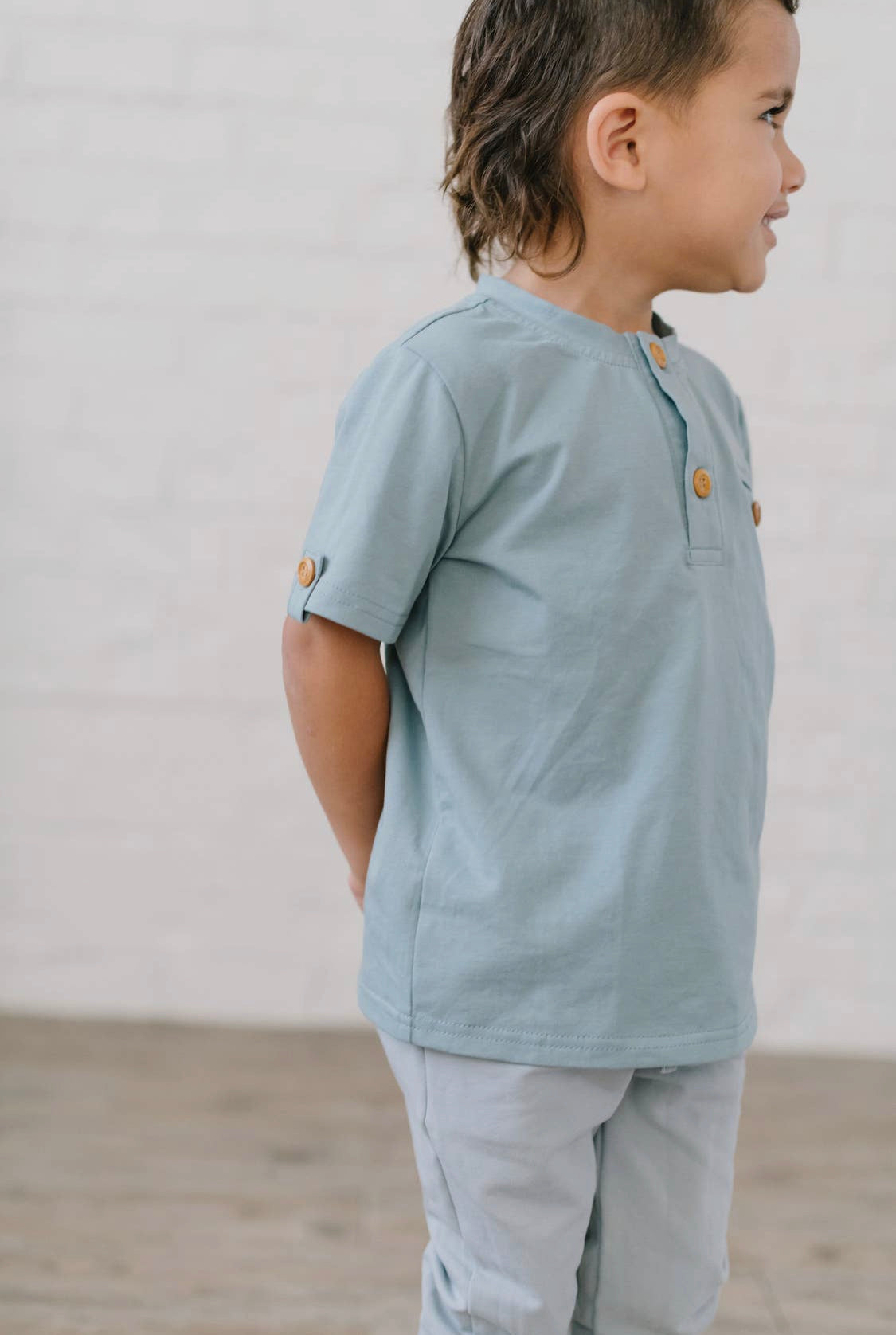 Alex Tee in Dusty Blue