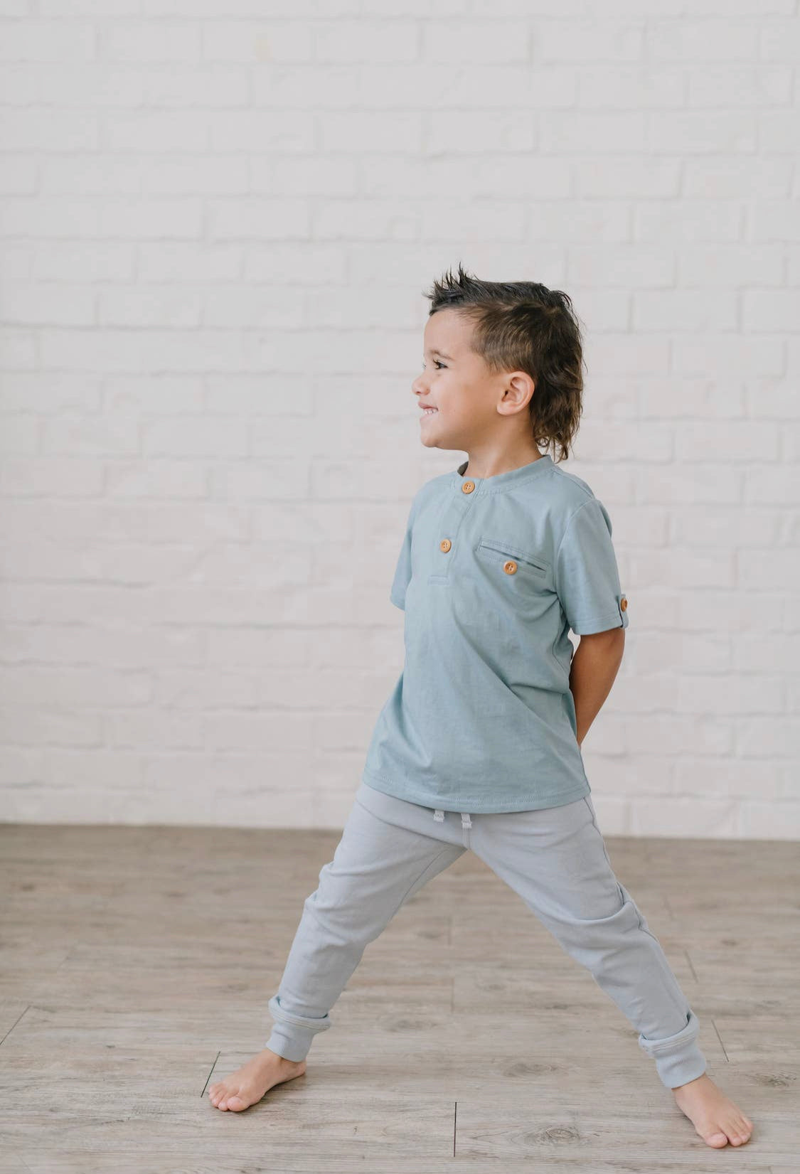 Alex Tee in Dusty Blue