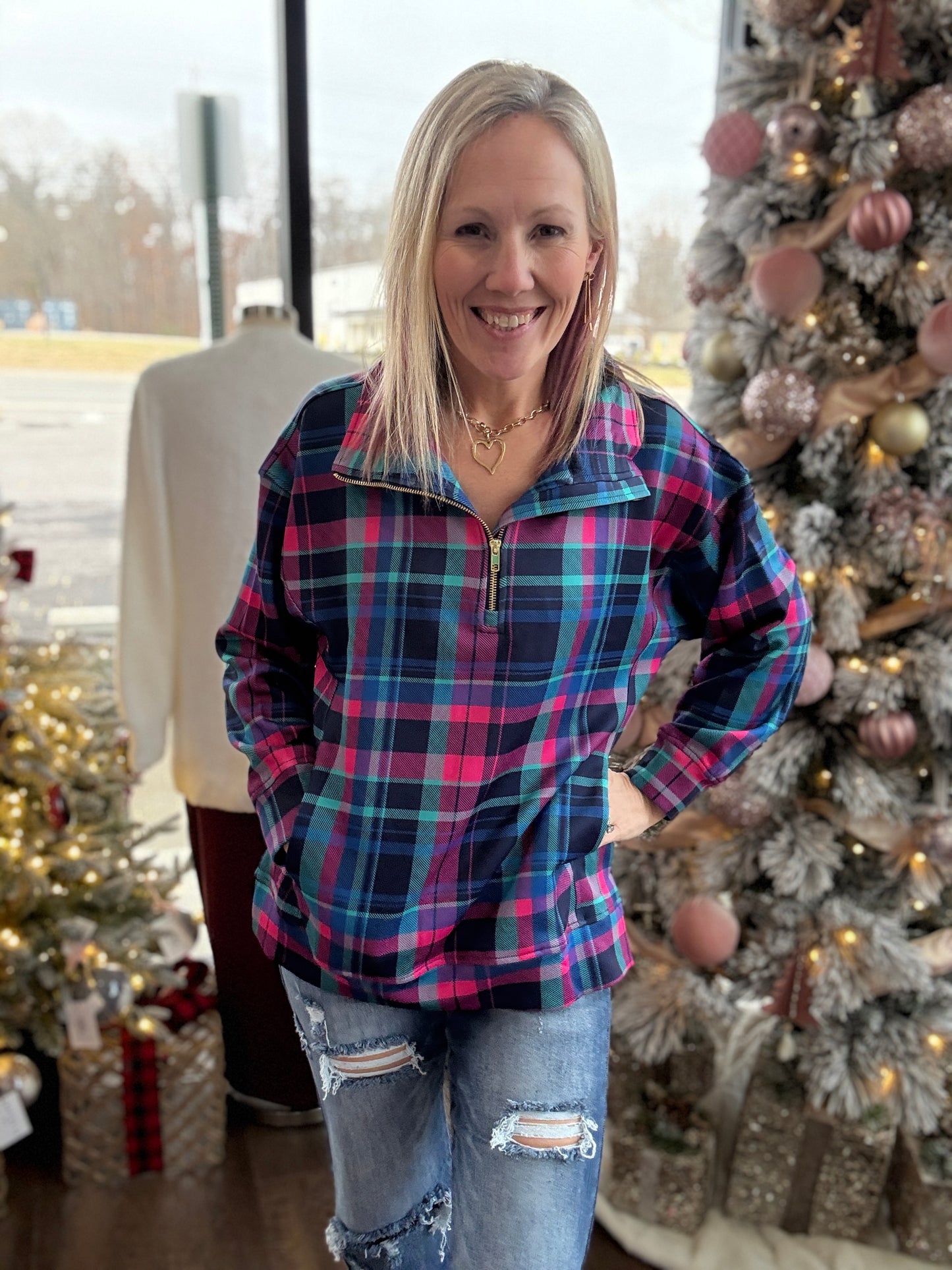 ❄️Plaid Pop Pullover