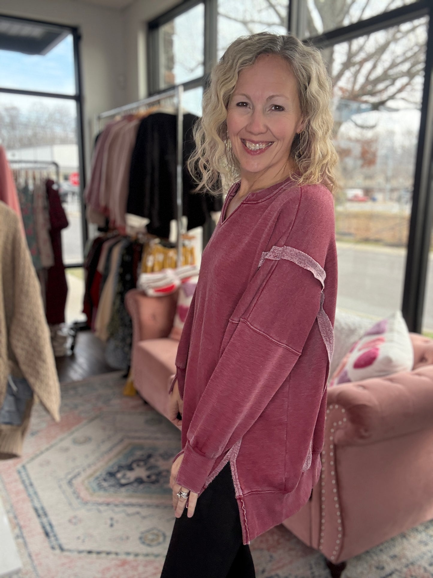 Comfy Cut Crew- Wine