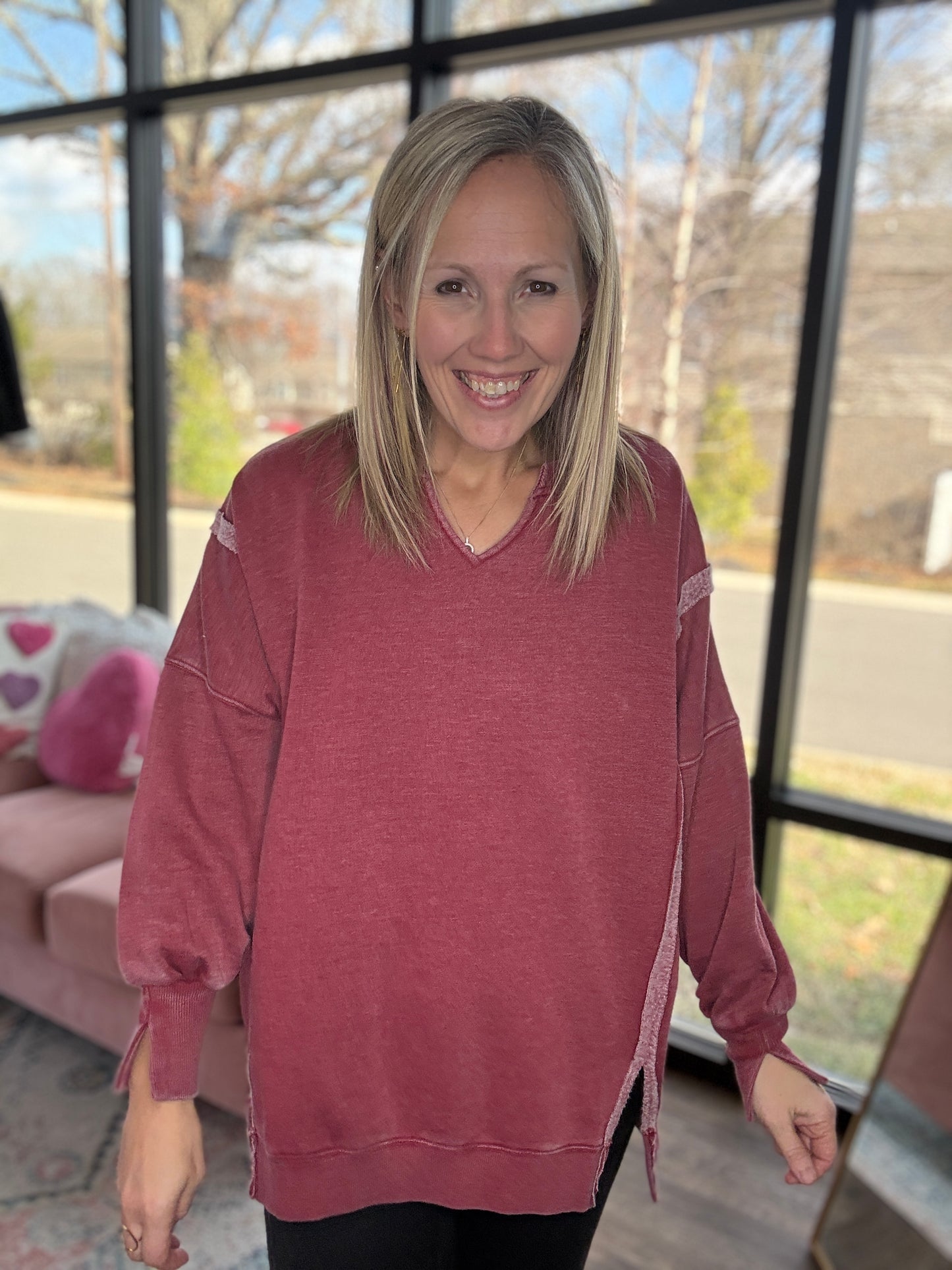 Comfy Cut Crew- Wine