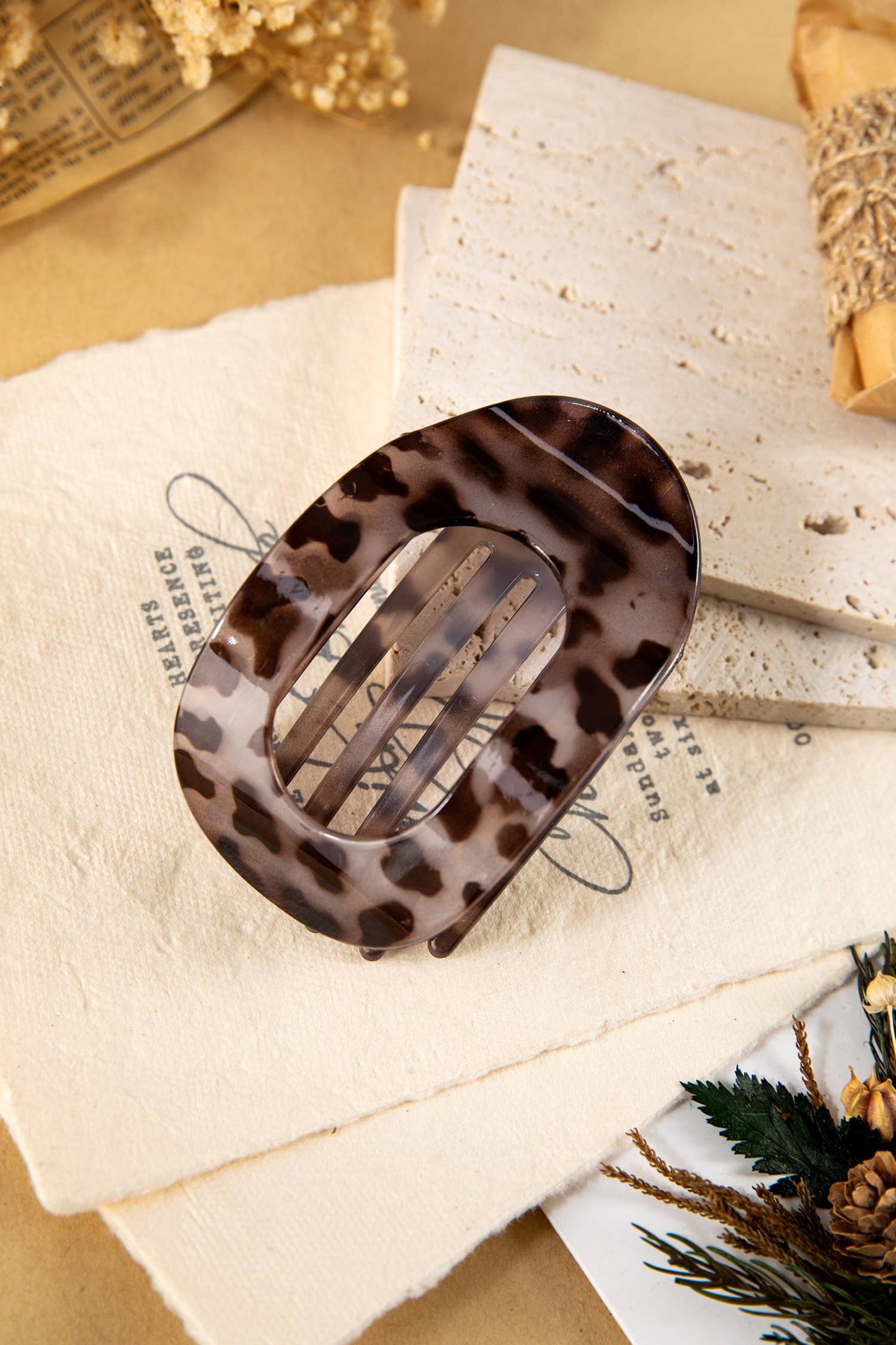 Leopard Oval Hair Claw Clip