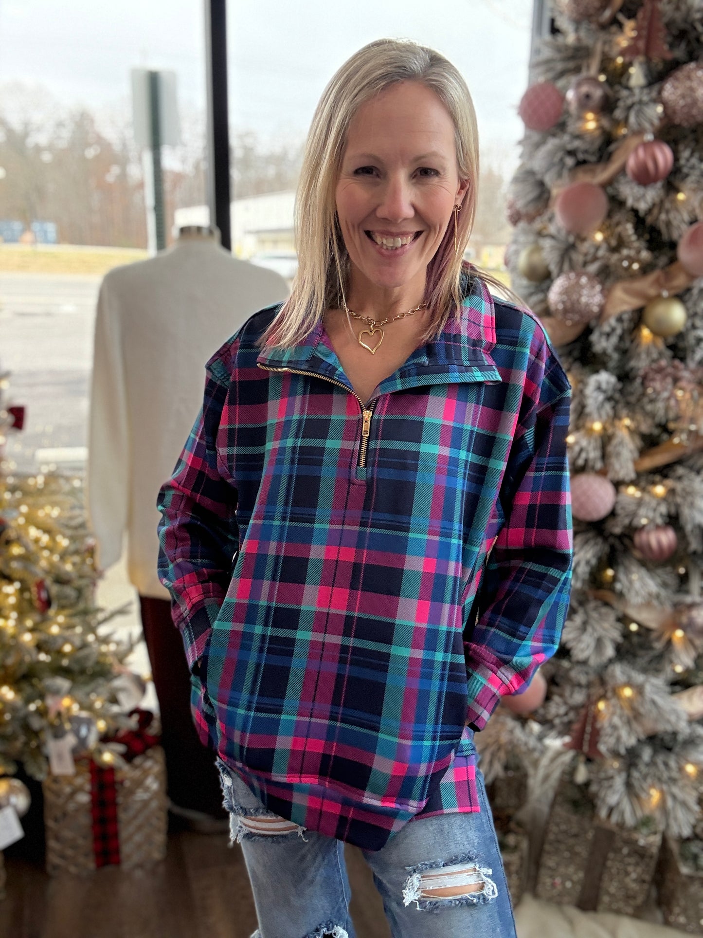 ❄️Plaid Pop Pullover