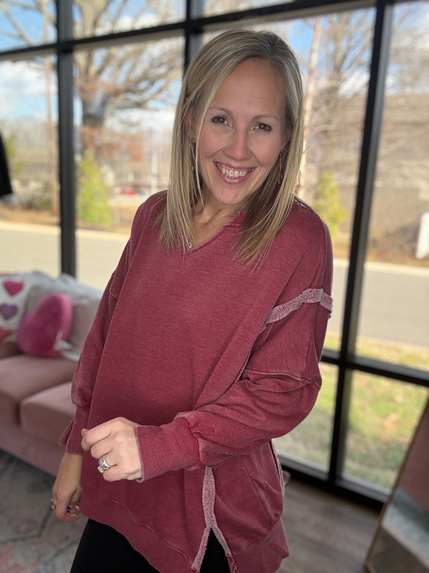 Comfy Cut Crew- Wine