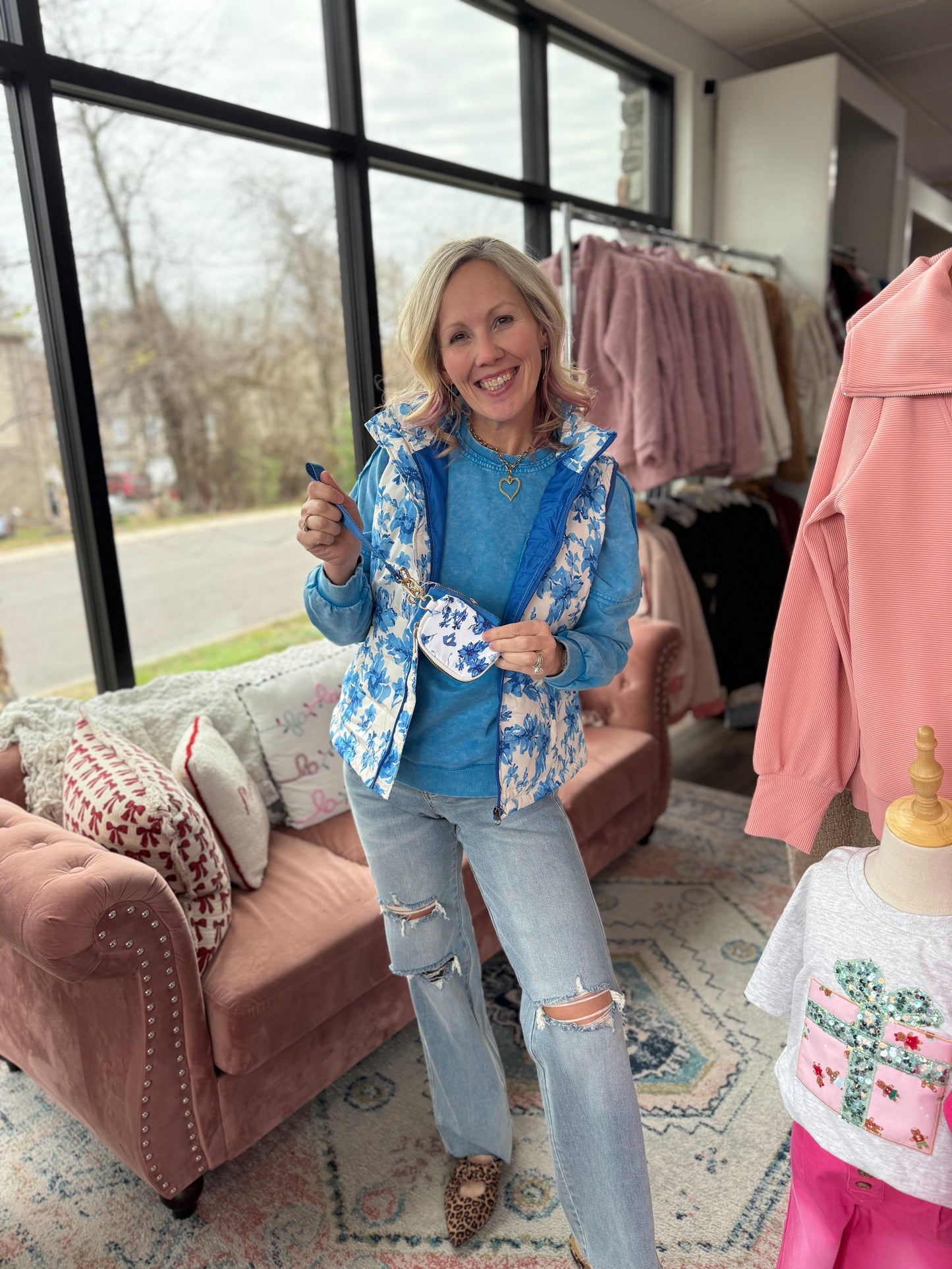 ❄️Blue Blossom Vest