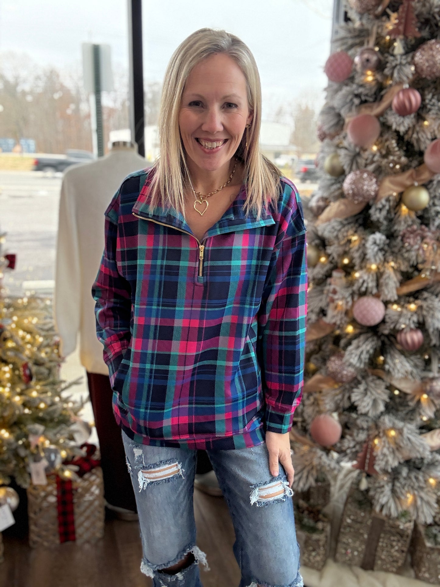 ❄️Plaid Pop Pullover