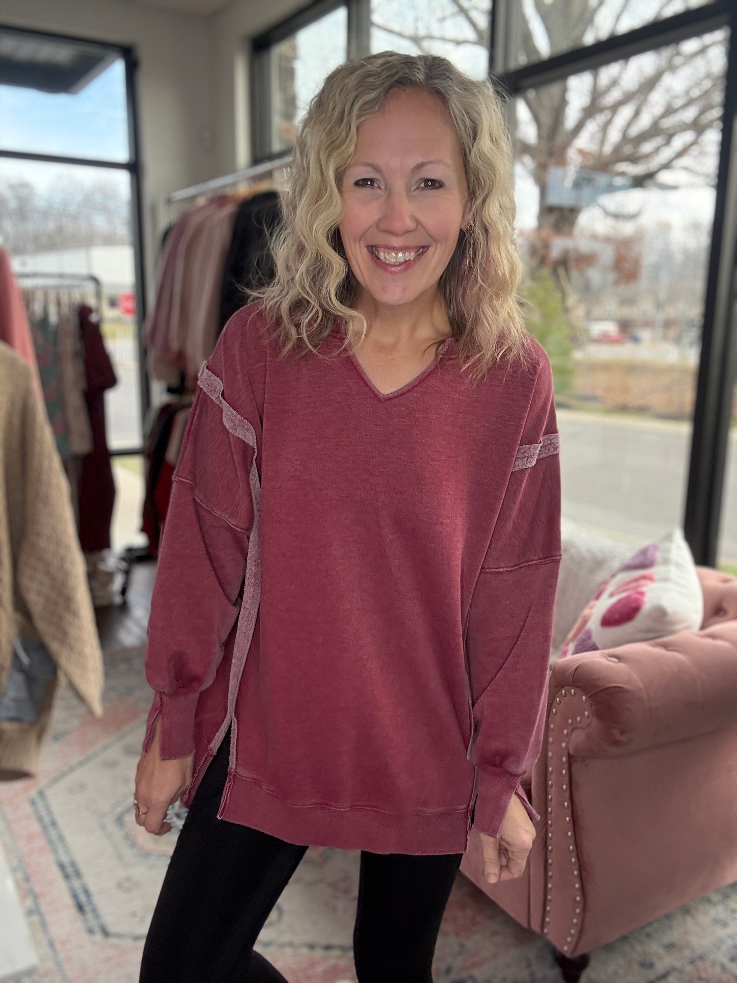 Comfy Cut Crew- Wine