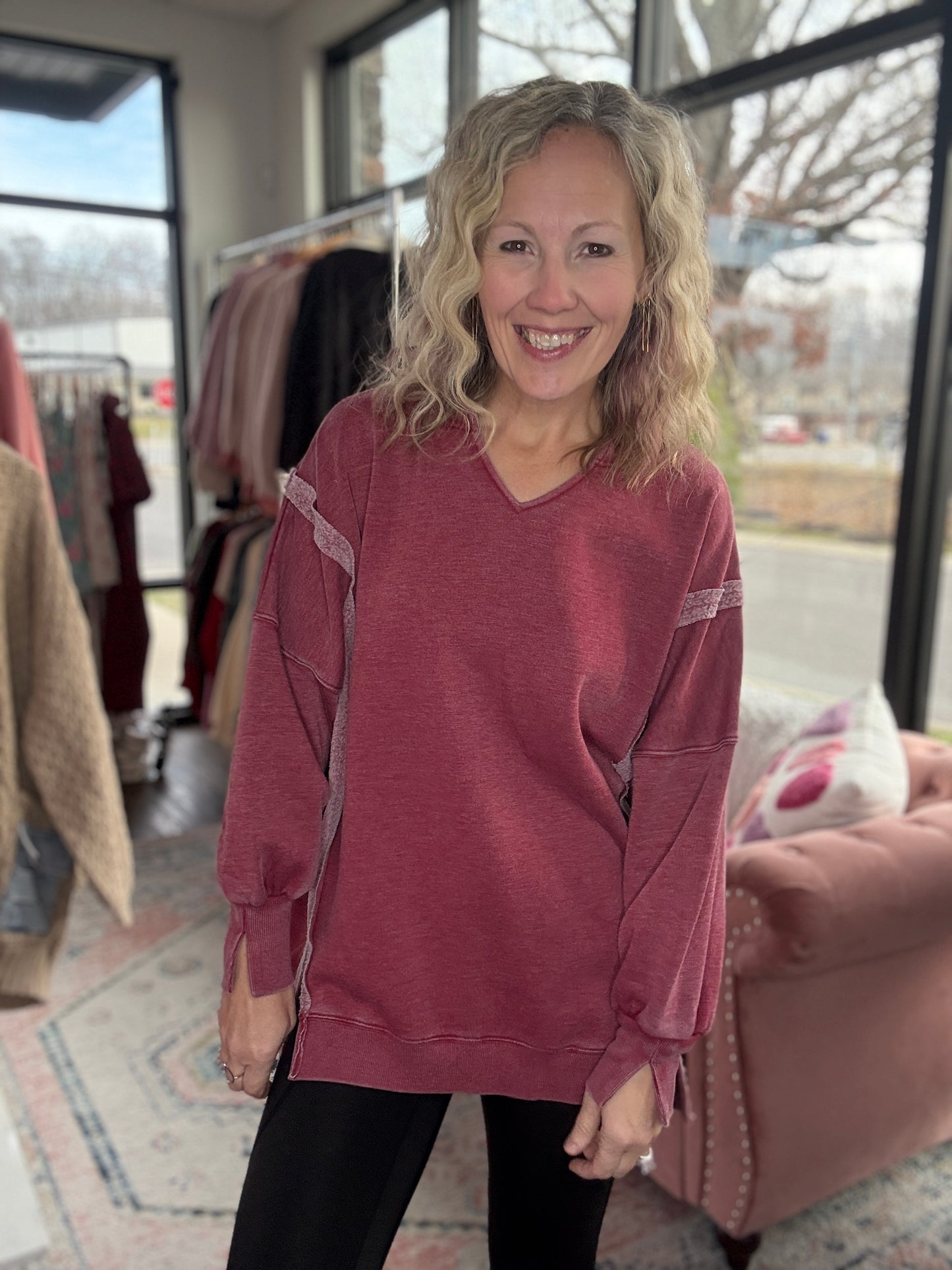 Comfy Cut Crew- Wine