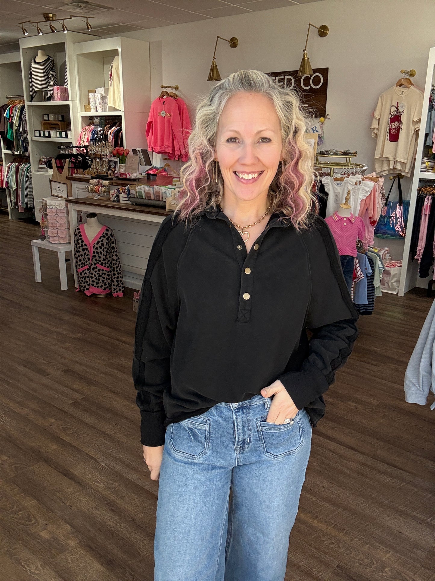 Marley Snap Sweatshirt- Black