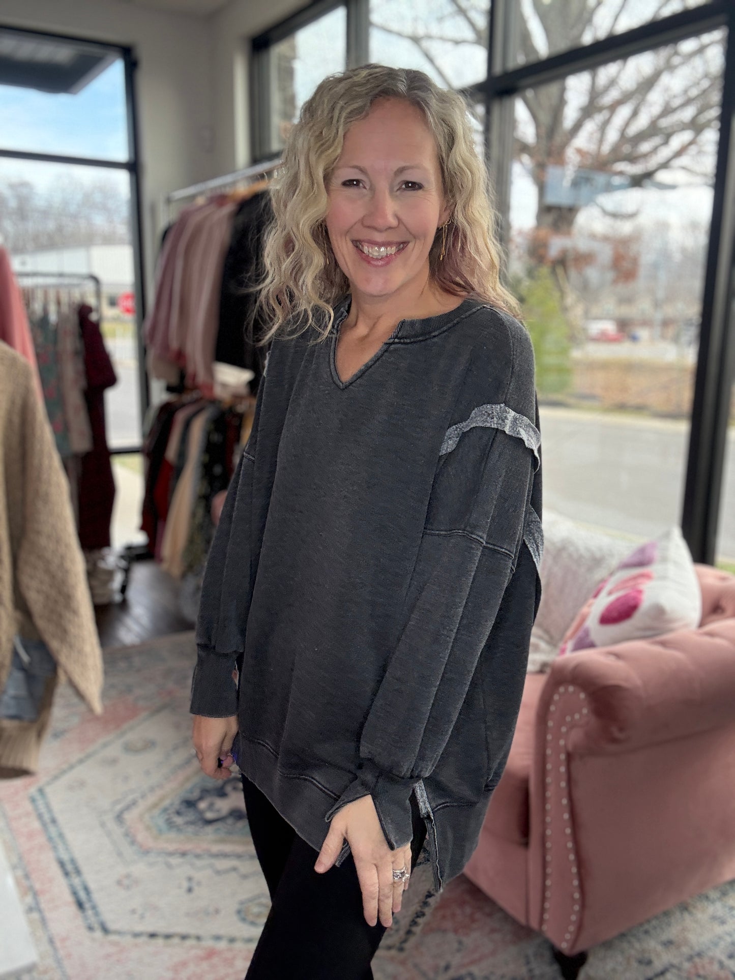 Comfy Cut Crew- Black