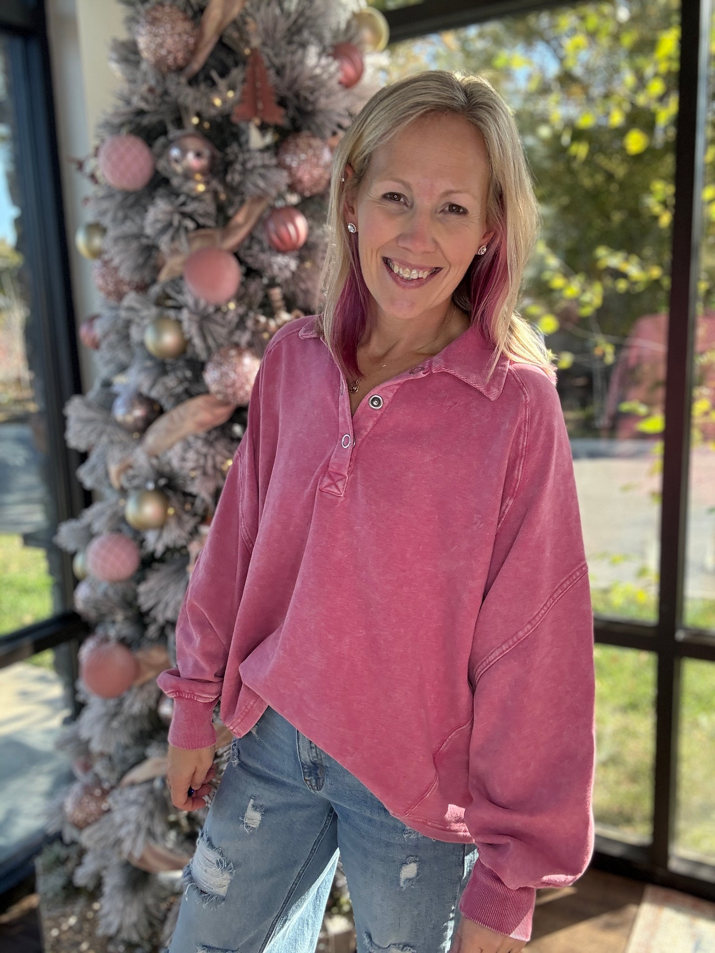 Berry Mineral Wash Pullover