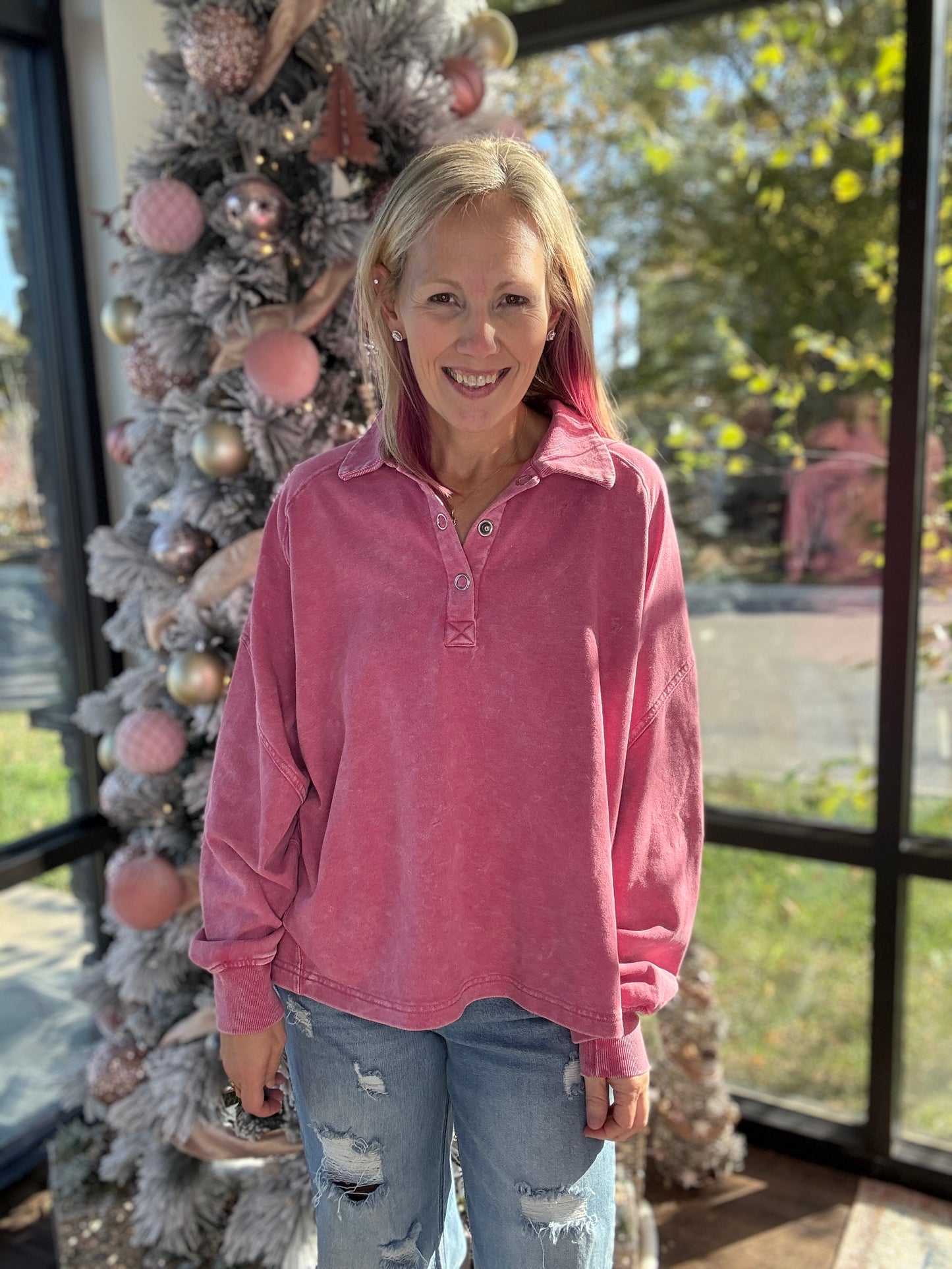 Berry Mineral Wash Pullover