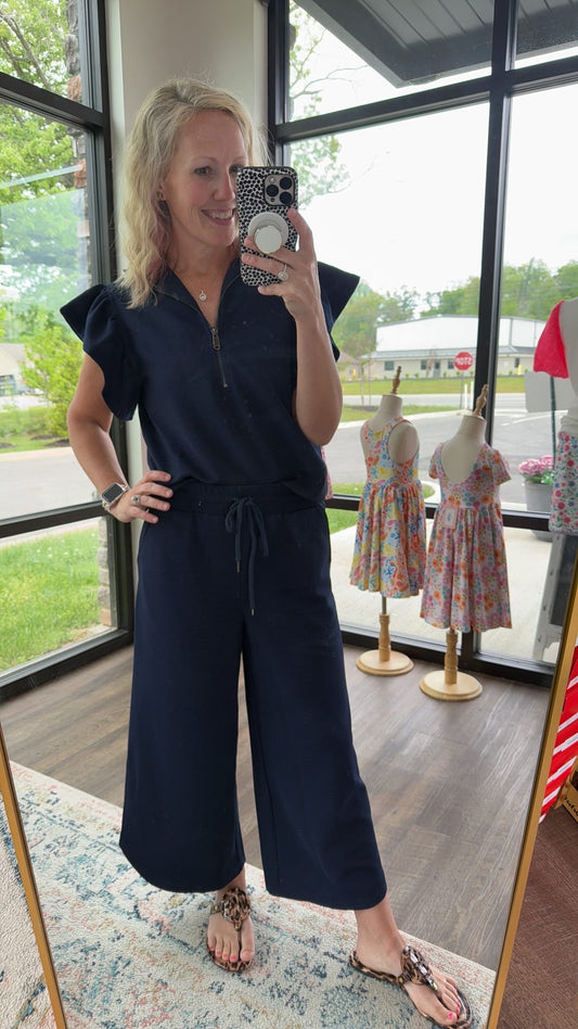 Freya Navy Set