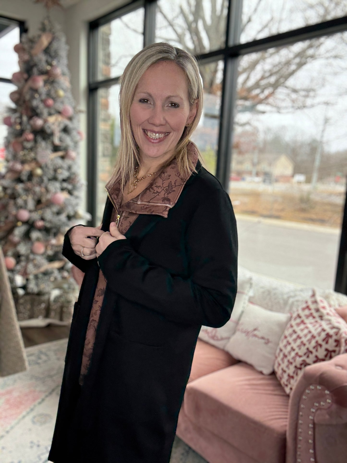 ❄️Noir Luxe Jacket