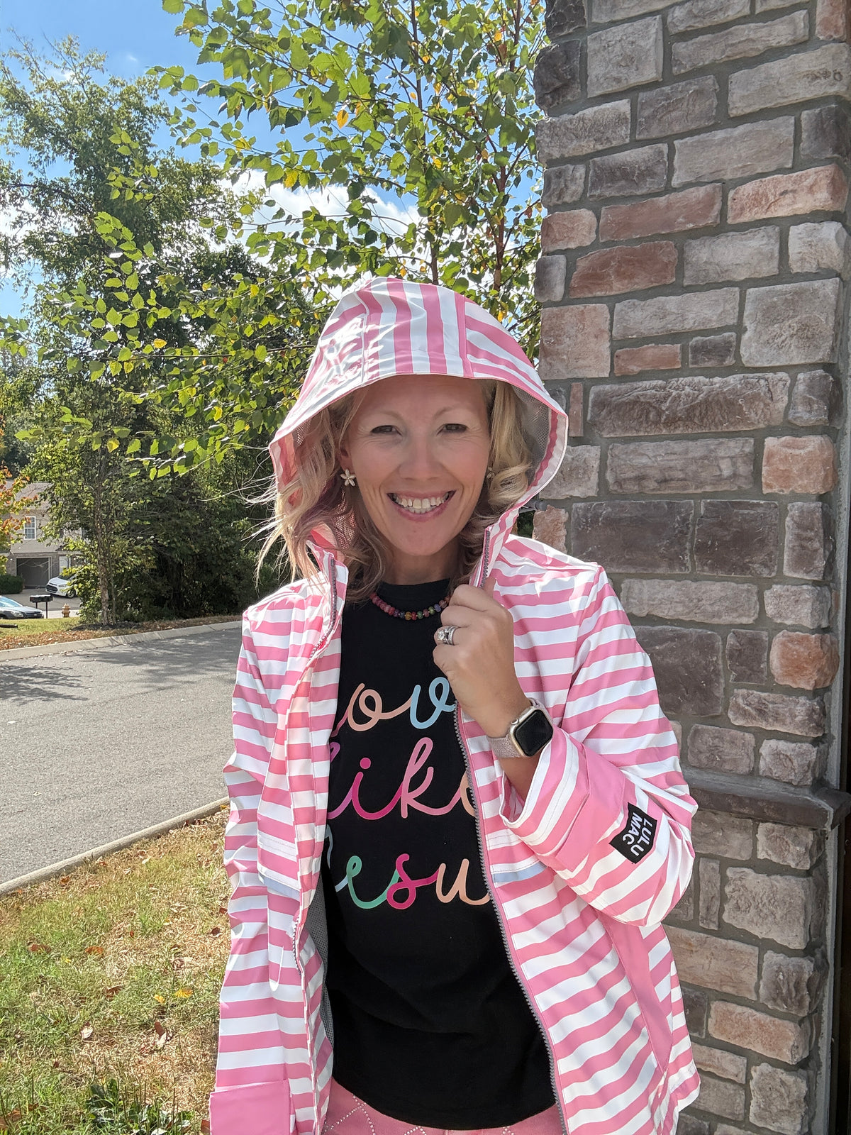 LLM Pretty in the Rain Jacket