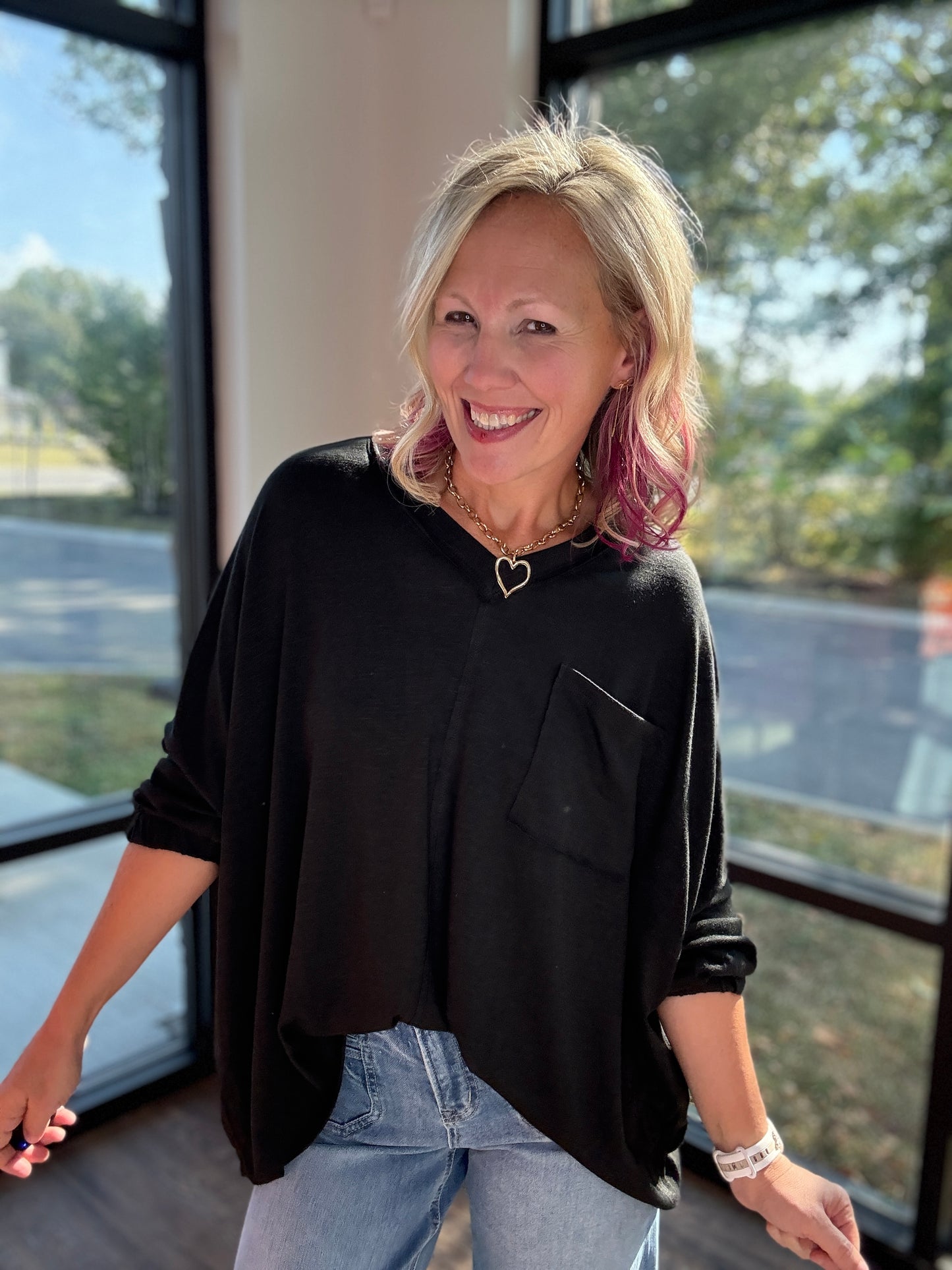 Fall Favorite Pocket Tee- Black