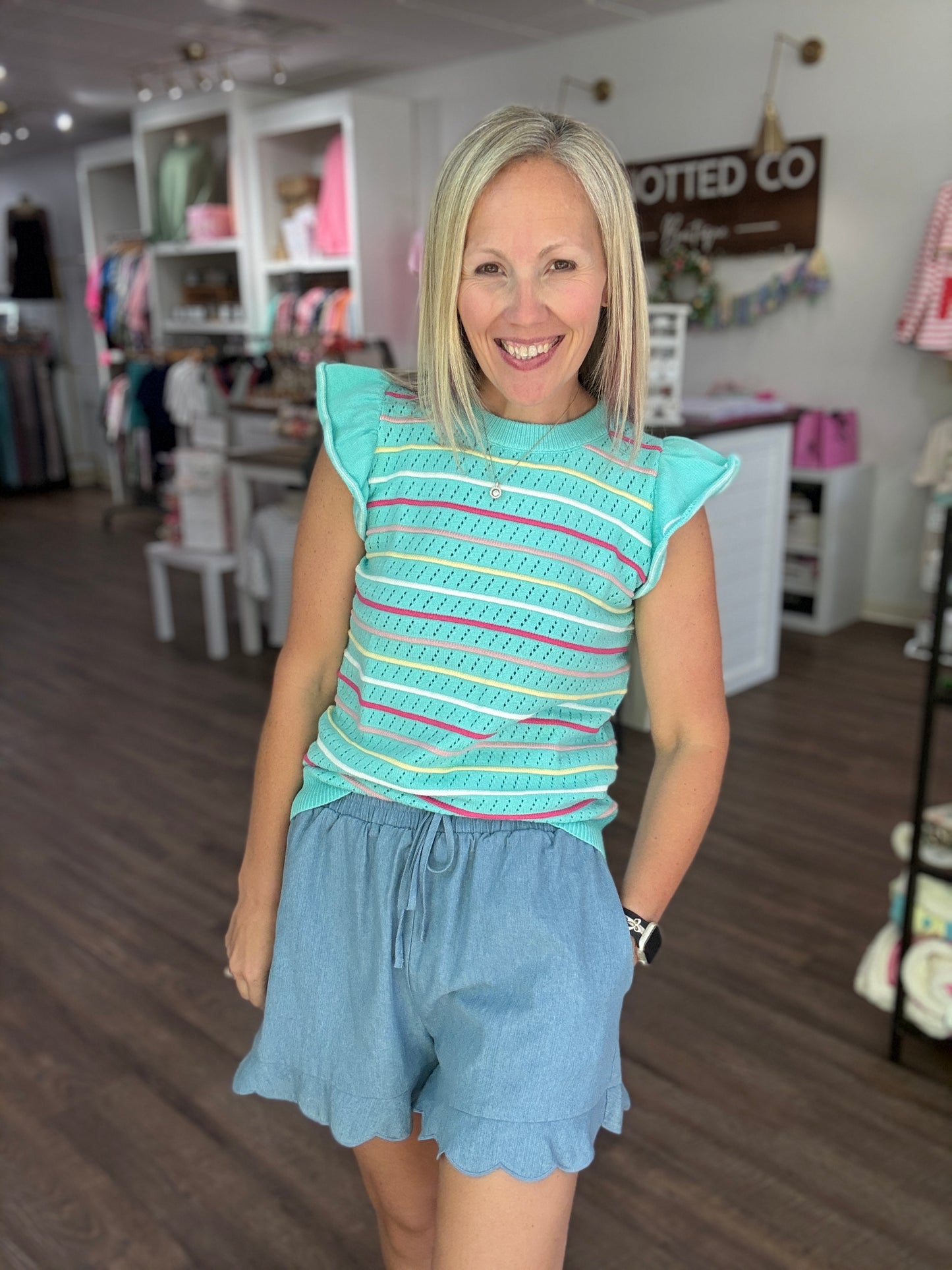 Chambray Scalloped Shorts-Light
