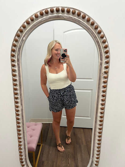 Riley Shorts- Navy