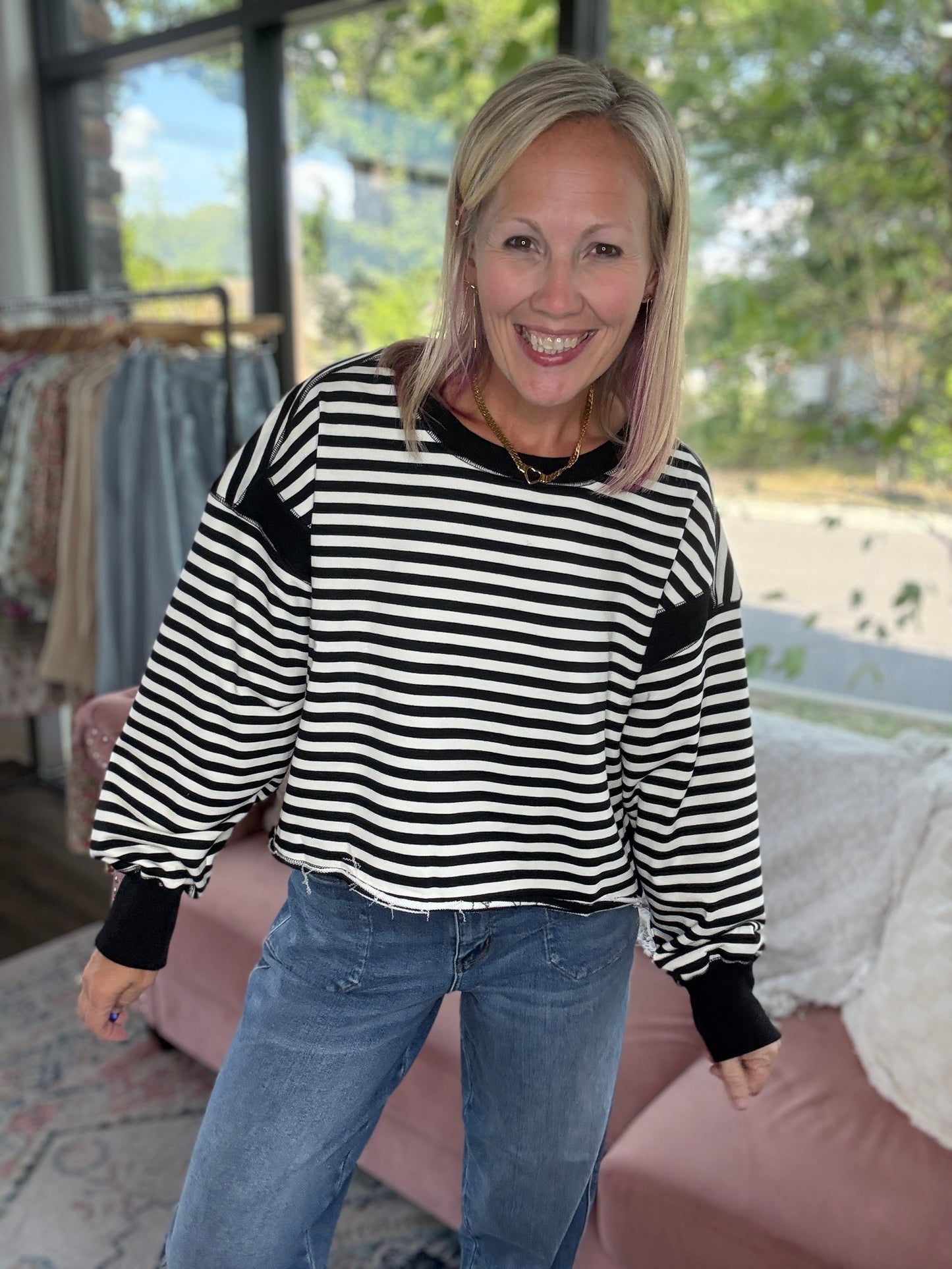Breezy Back Sweatshirt- Black