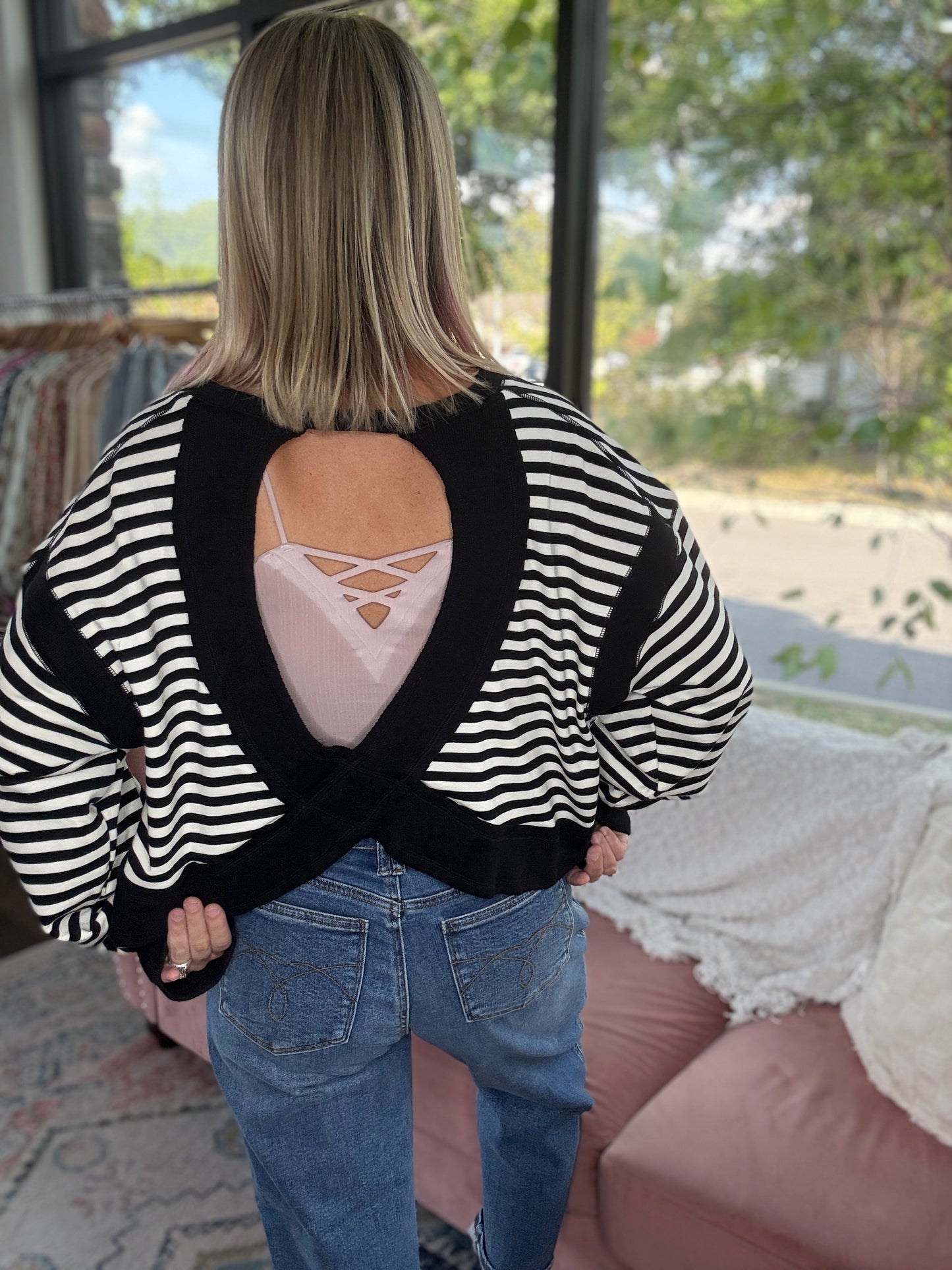 Breezy Back Sweatshirt- Black