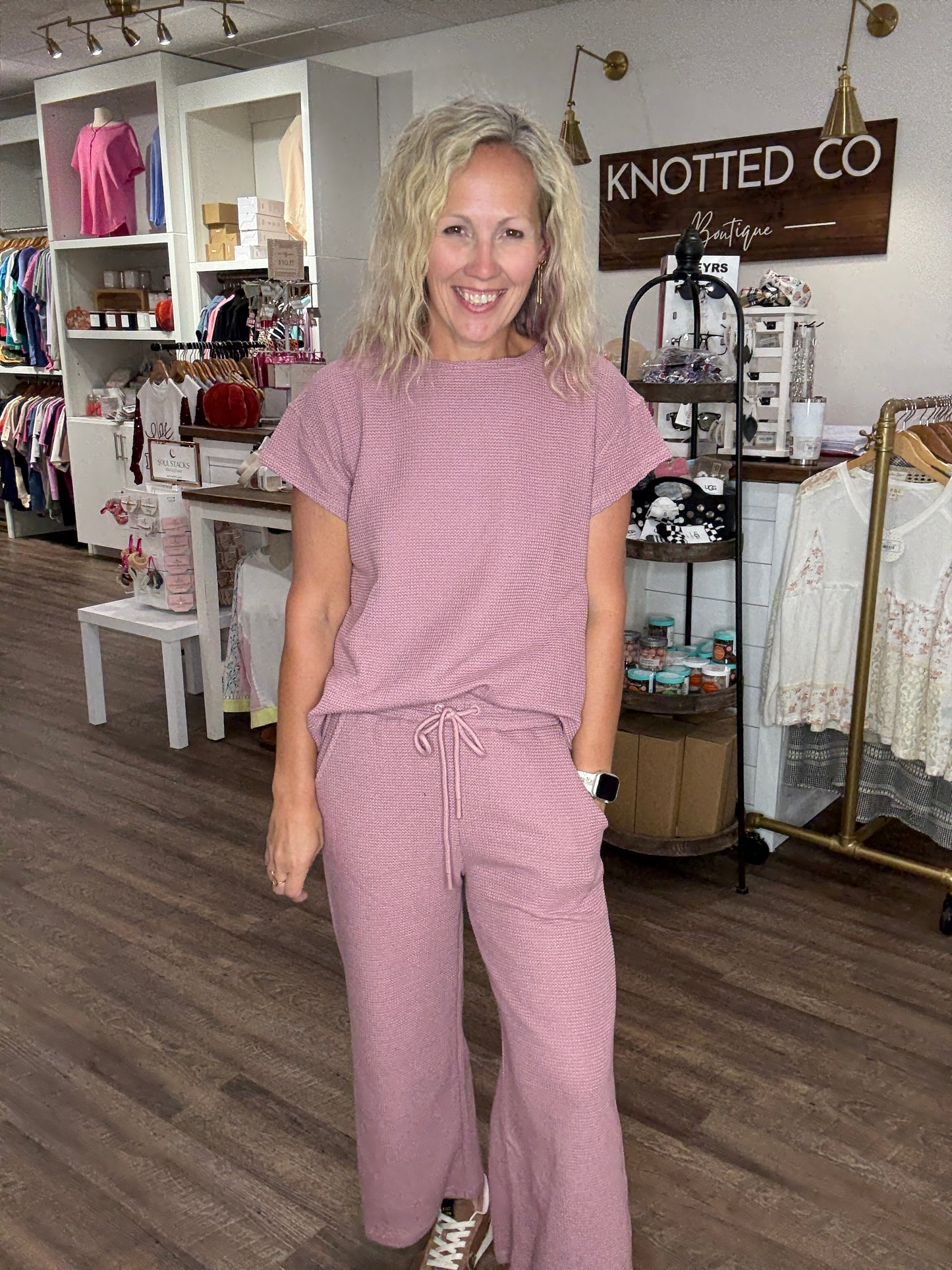 Rosewood Textured Set