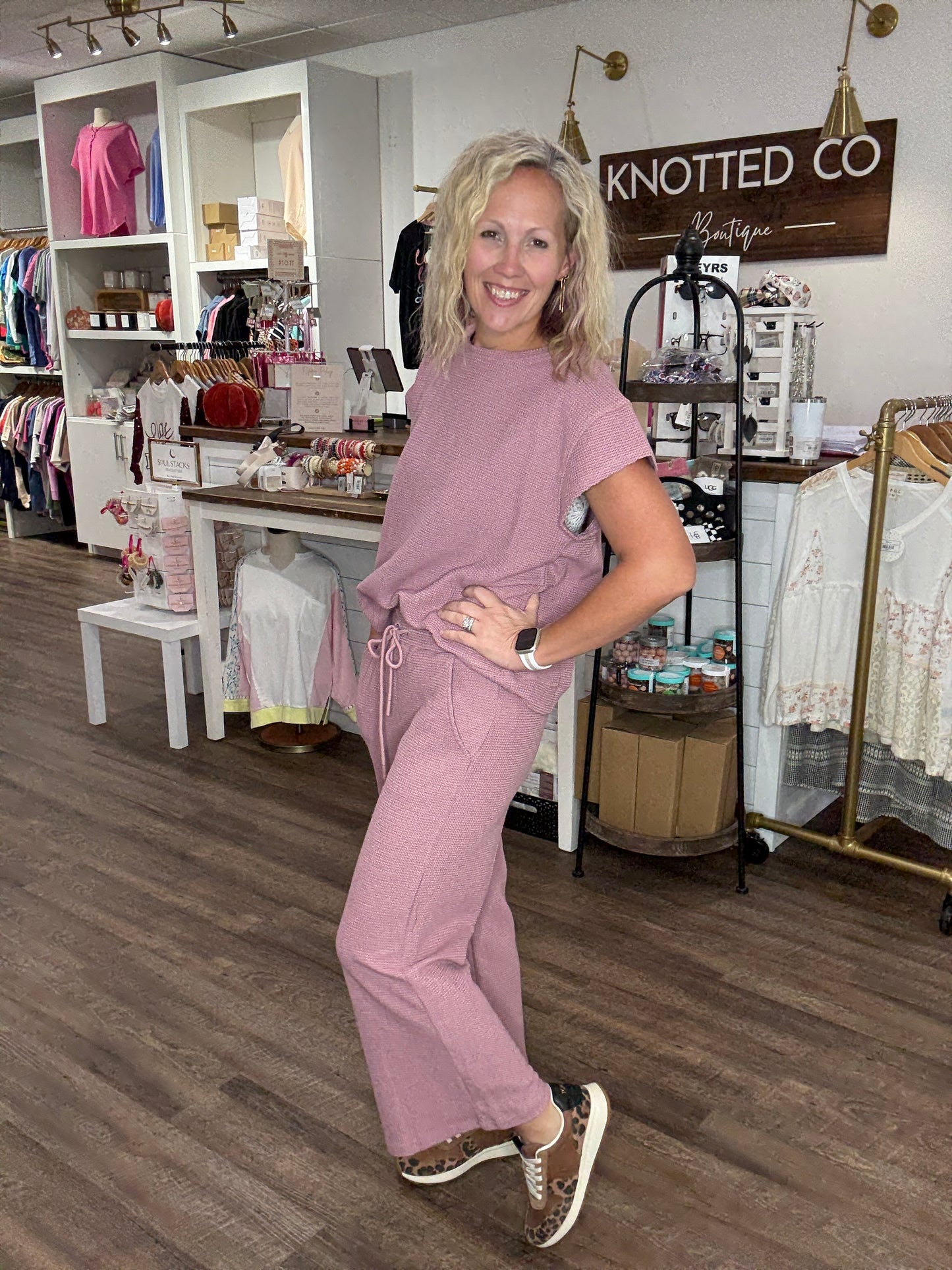 Rosewood Textured Set