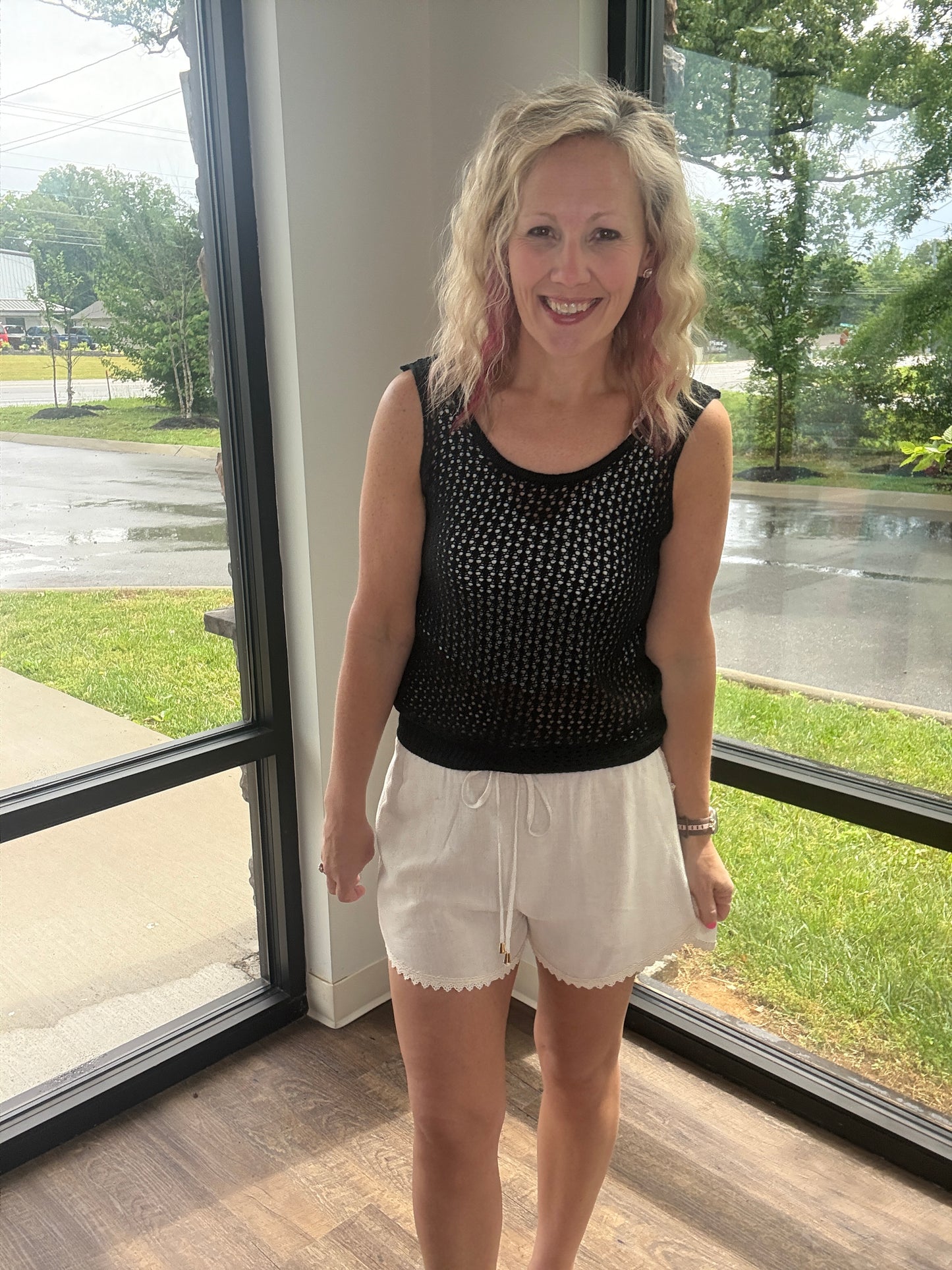Sunset Stroll Shorts- Natural