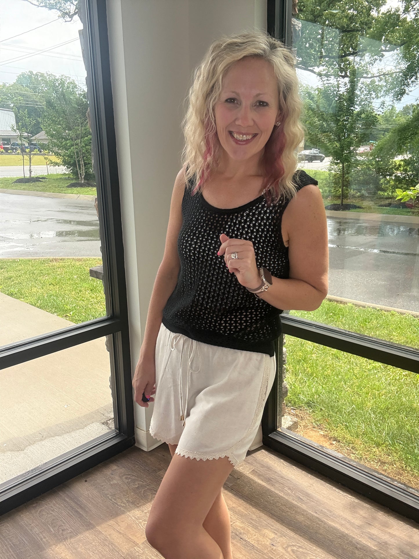 Sunset Stroll Shorts- Natural