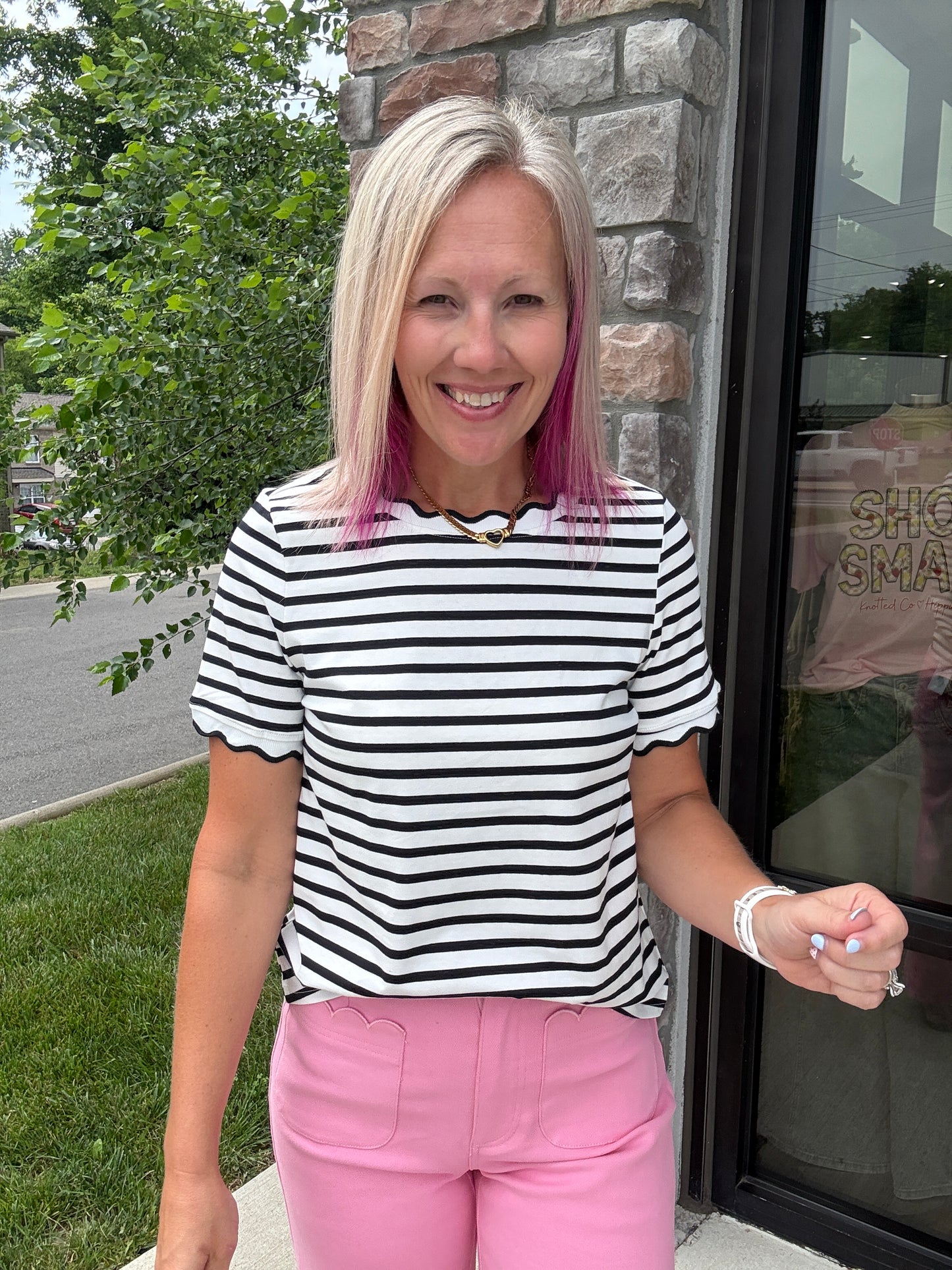 Sweet Scallop Tee