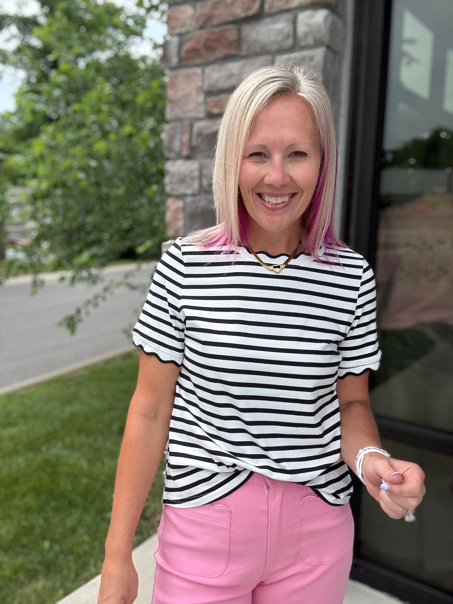 Sweet Scallop Tee