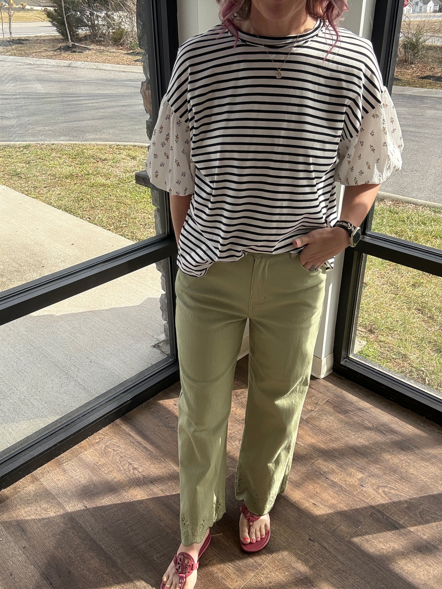 Petal Trim Pants- Green