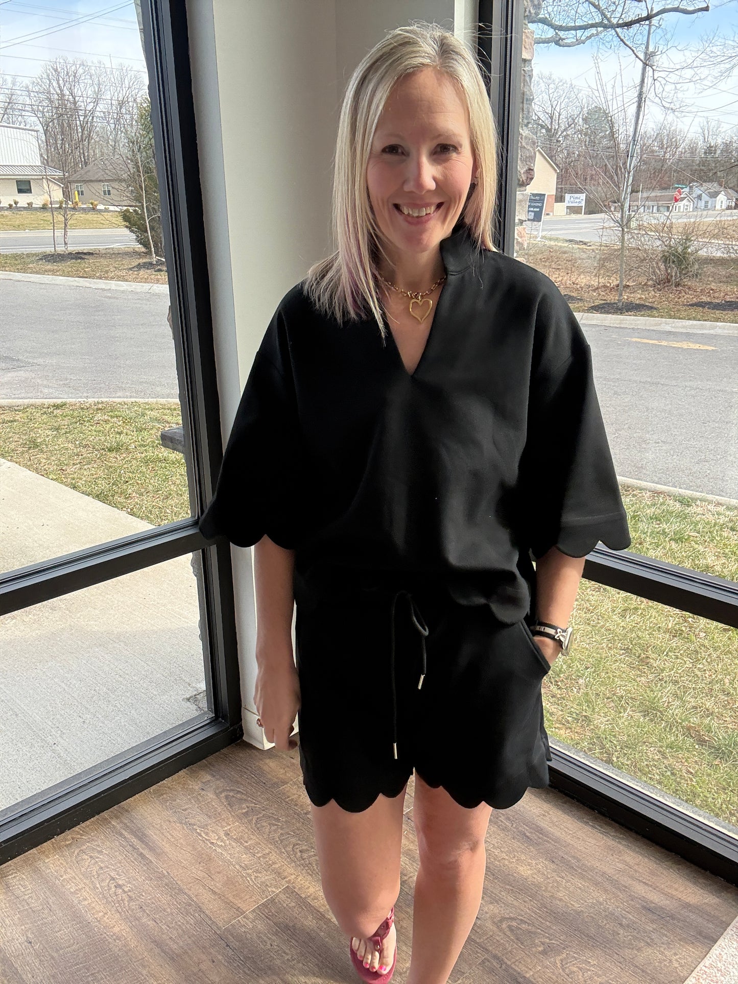 Sweet Edge Scallop Set- Black